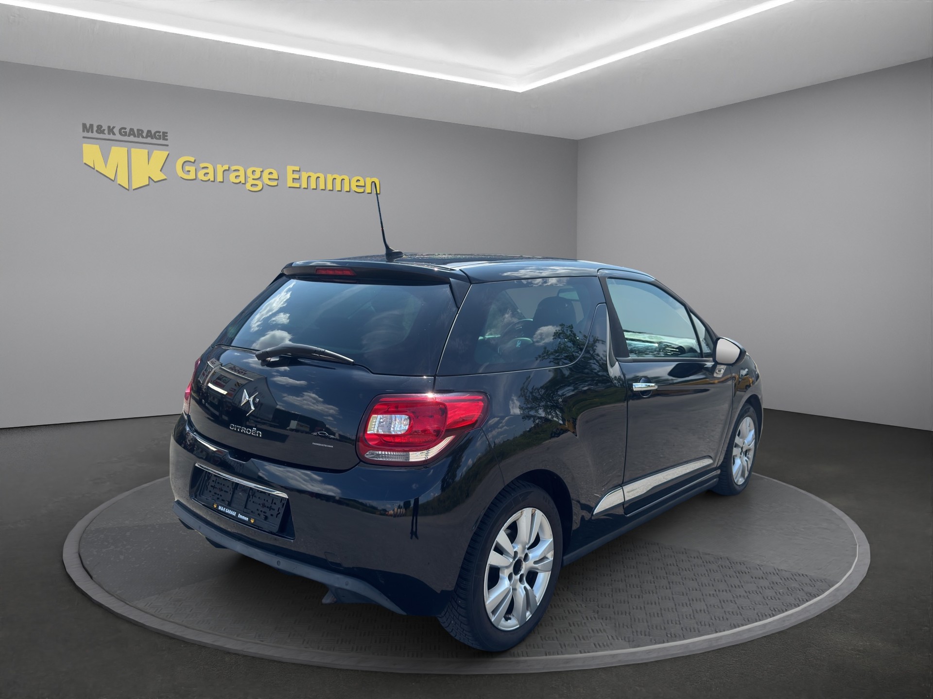DS AUTOMOBILES DS3 1.6 VTi Ultra Prestige-image-4