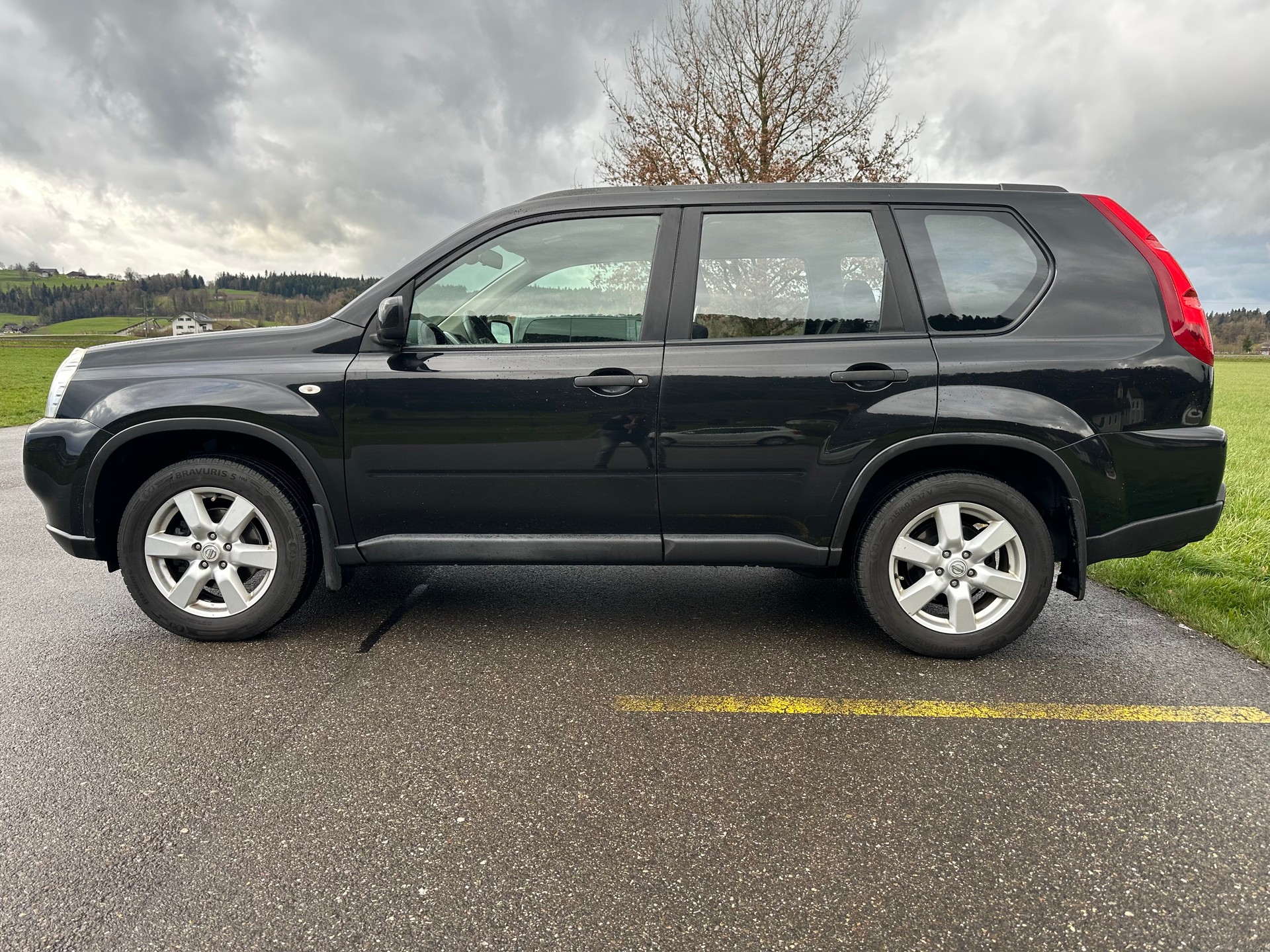 NISSAN X-Trail 2.0 dCi 16V LE-image-4