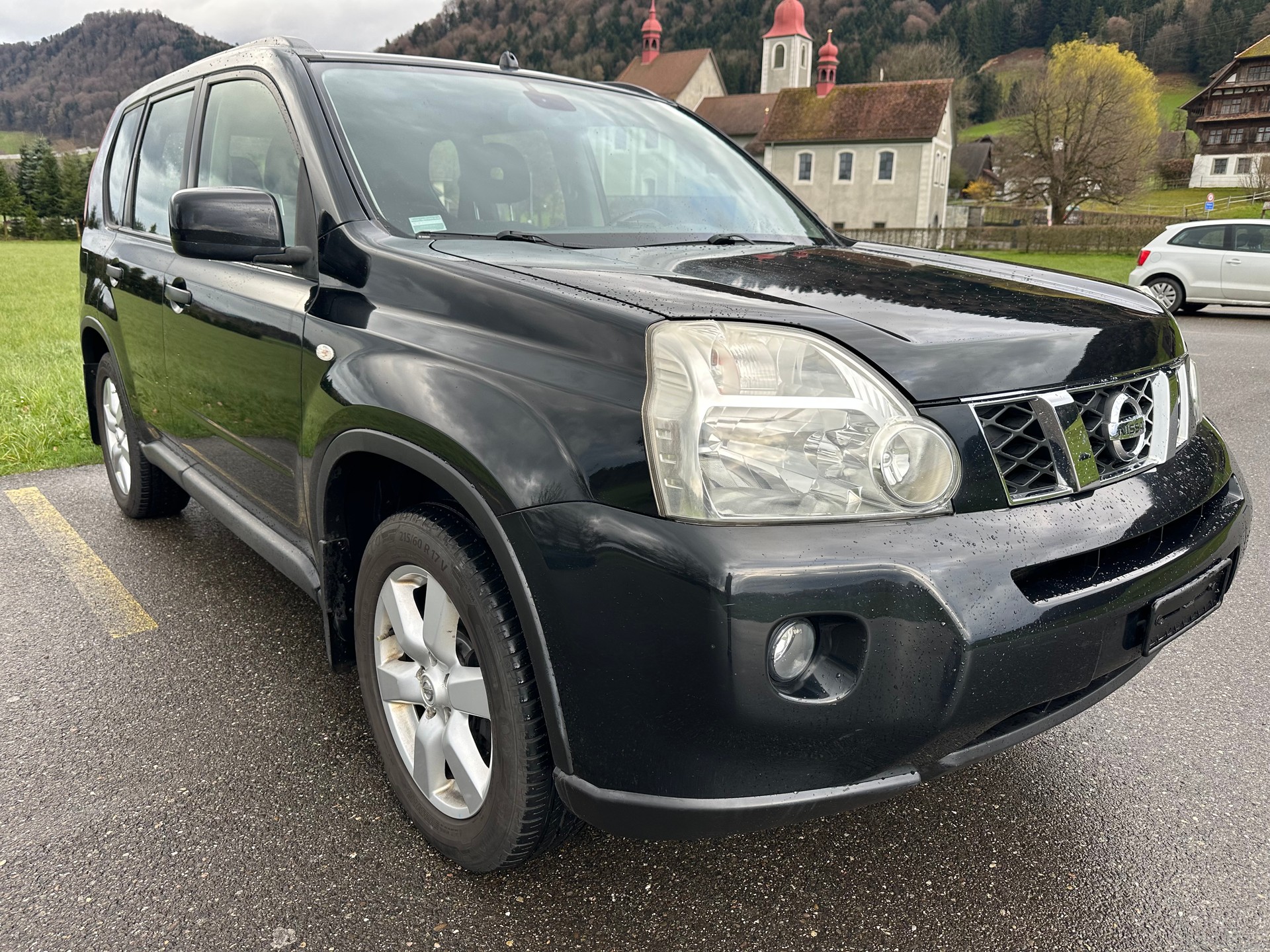 NISSAN X-Trail 2.0 dCi 16V LE-image-2