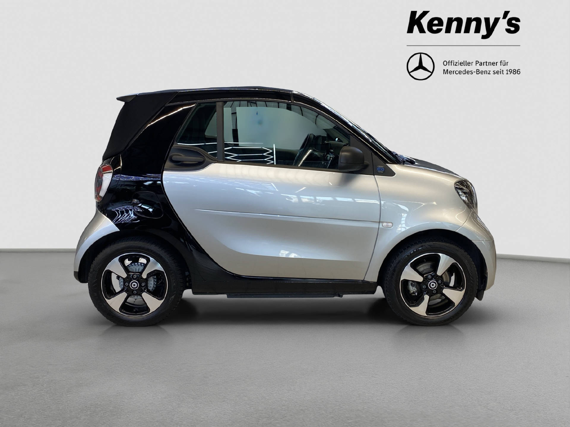 SMART Fortwo Cabrio EQ Passion-showroom-element-3