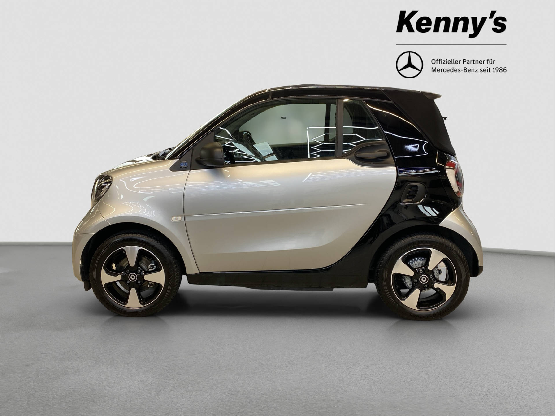 SMART Fortwo Cabrio EQ Passion-showroom-element-2