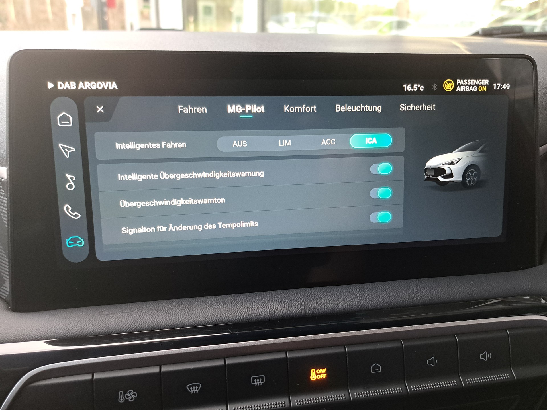 MG 3 1.5 Hybrid Luxury Aut.-image-13