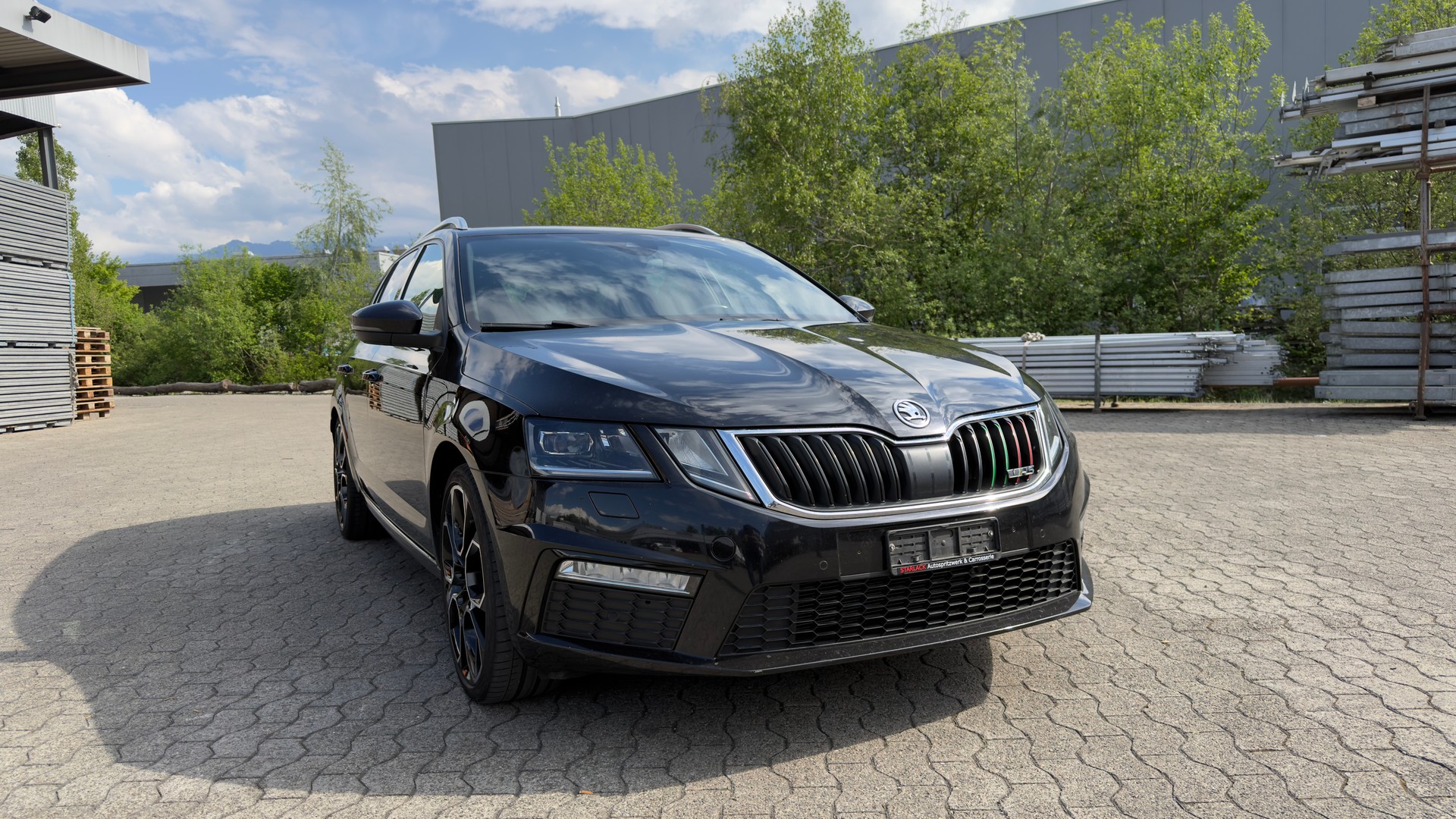 SKODA Octavia Combi 2.0 TSI RS DSG-image-6