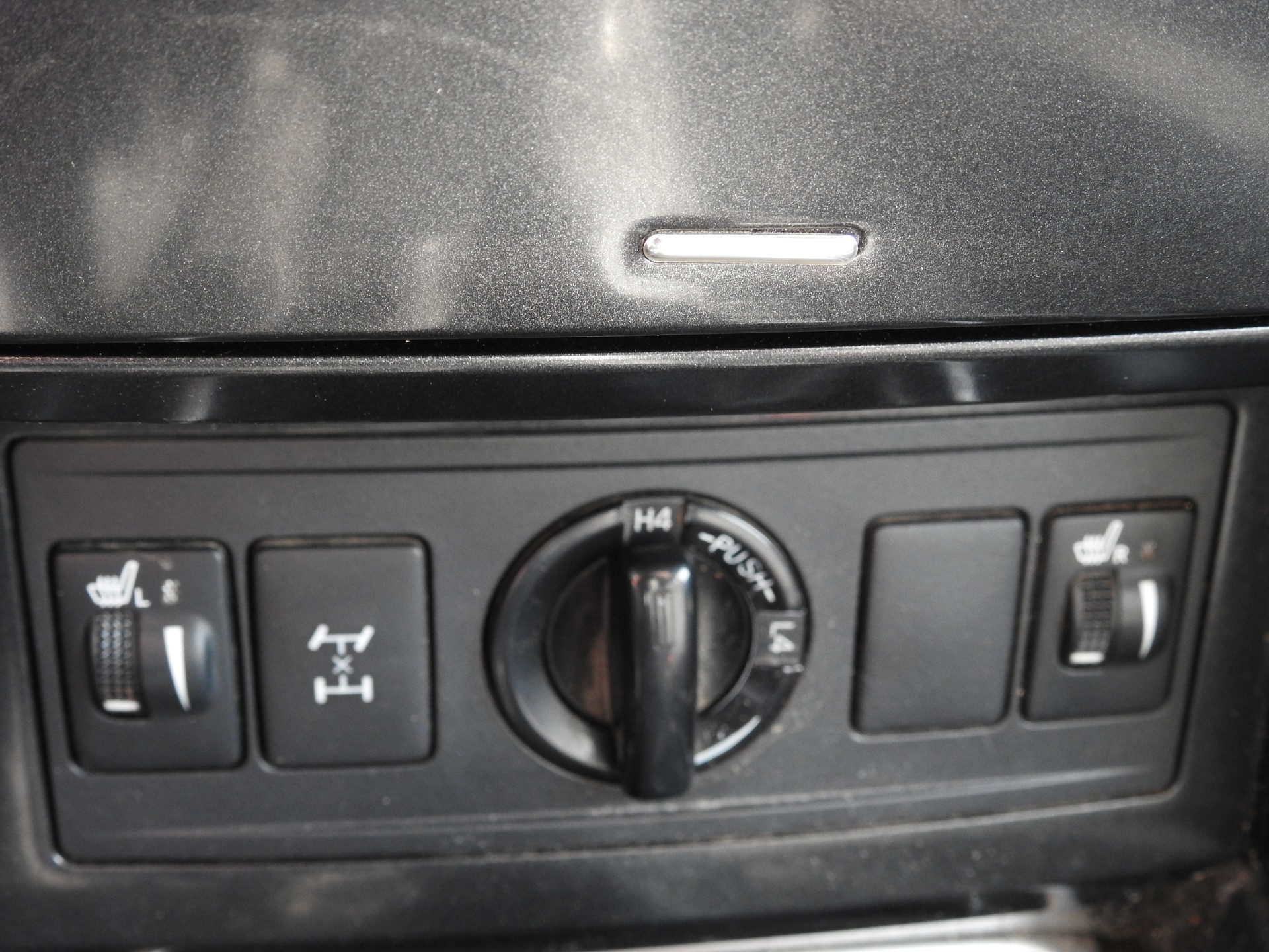 TOYOTA Land Cruiser 3.0 TD Sol-image-31