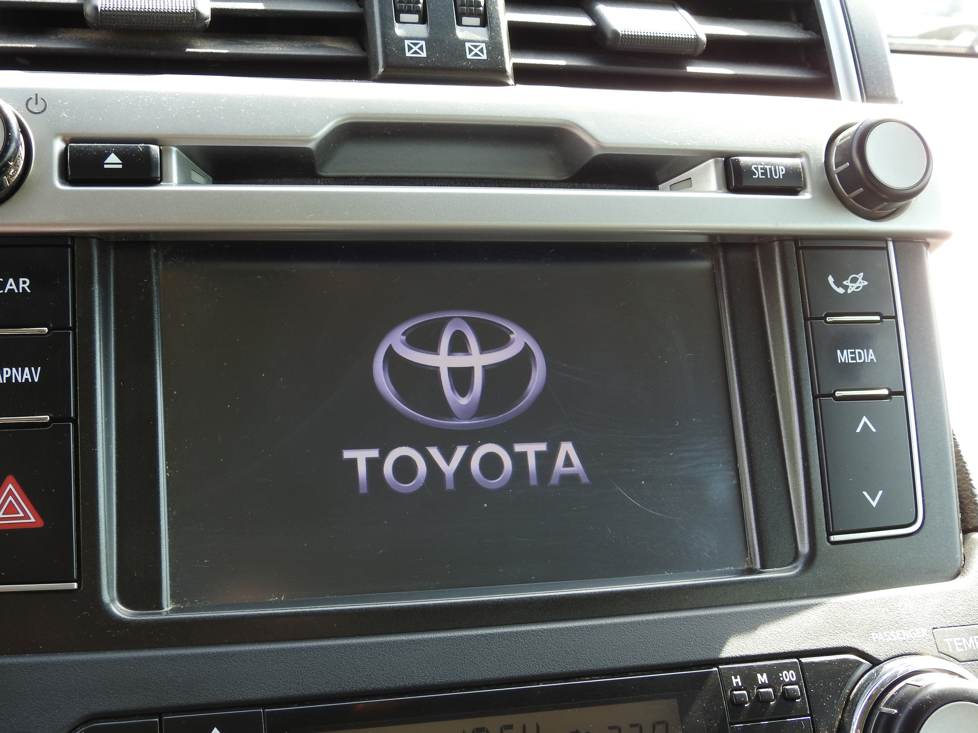 TOYOTA Land Cruiser 3.0 TD Sol-image-24