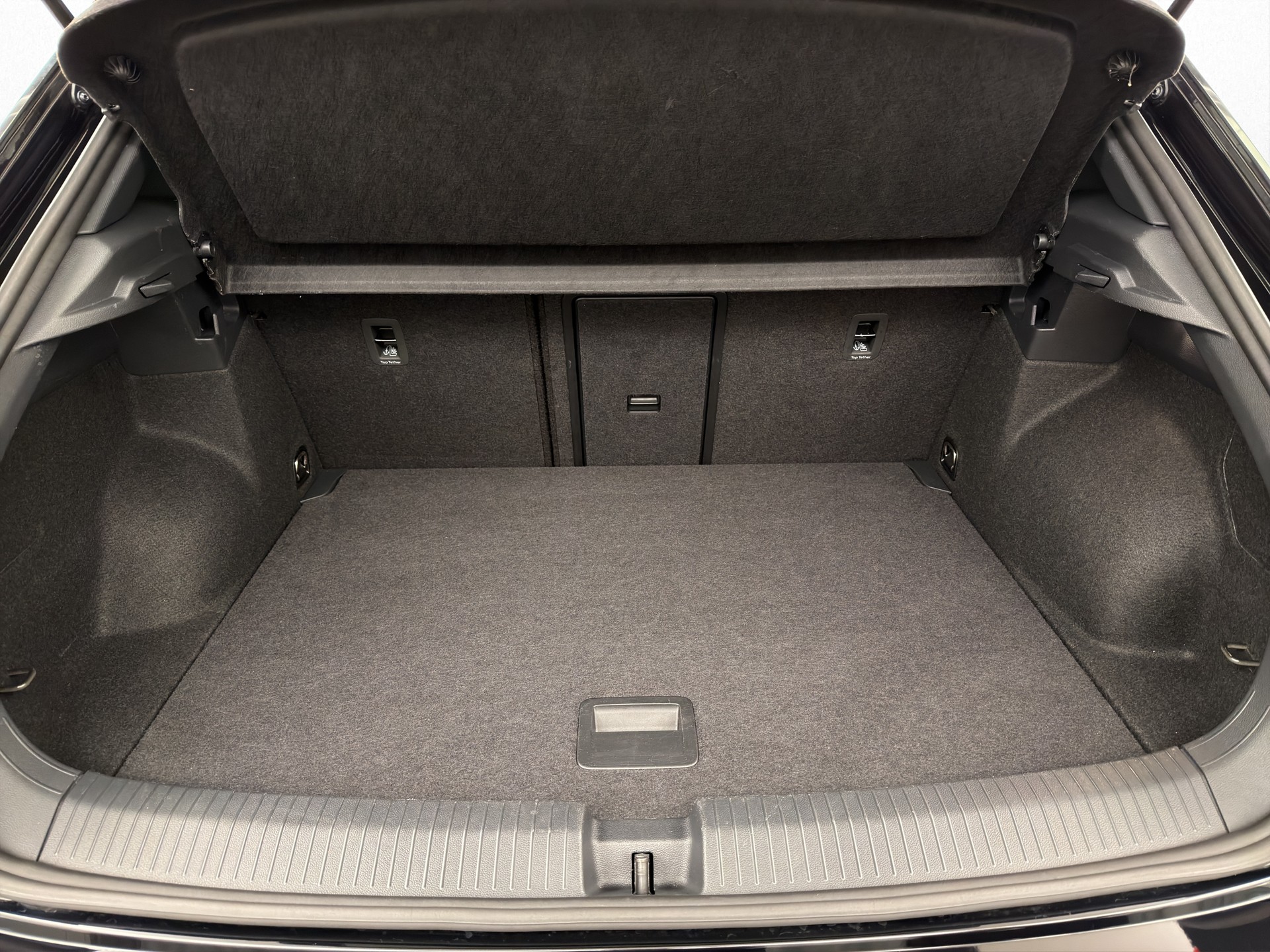 VW T-Roc 1.5 TSI R-Line DSG-image-12