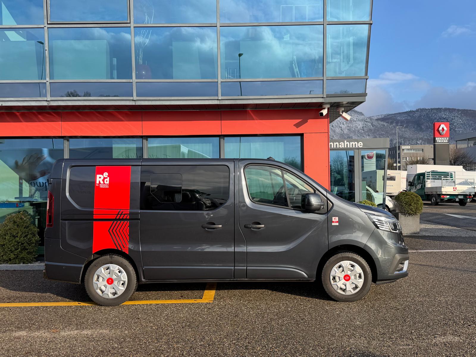 RENAULT Trafic RED Crewcab 170 A9 L1H1-image-1
