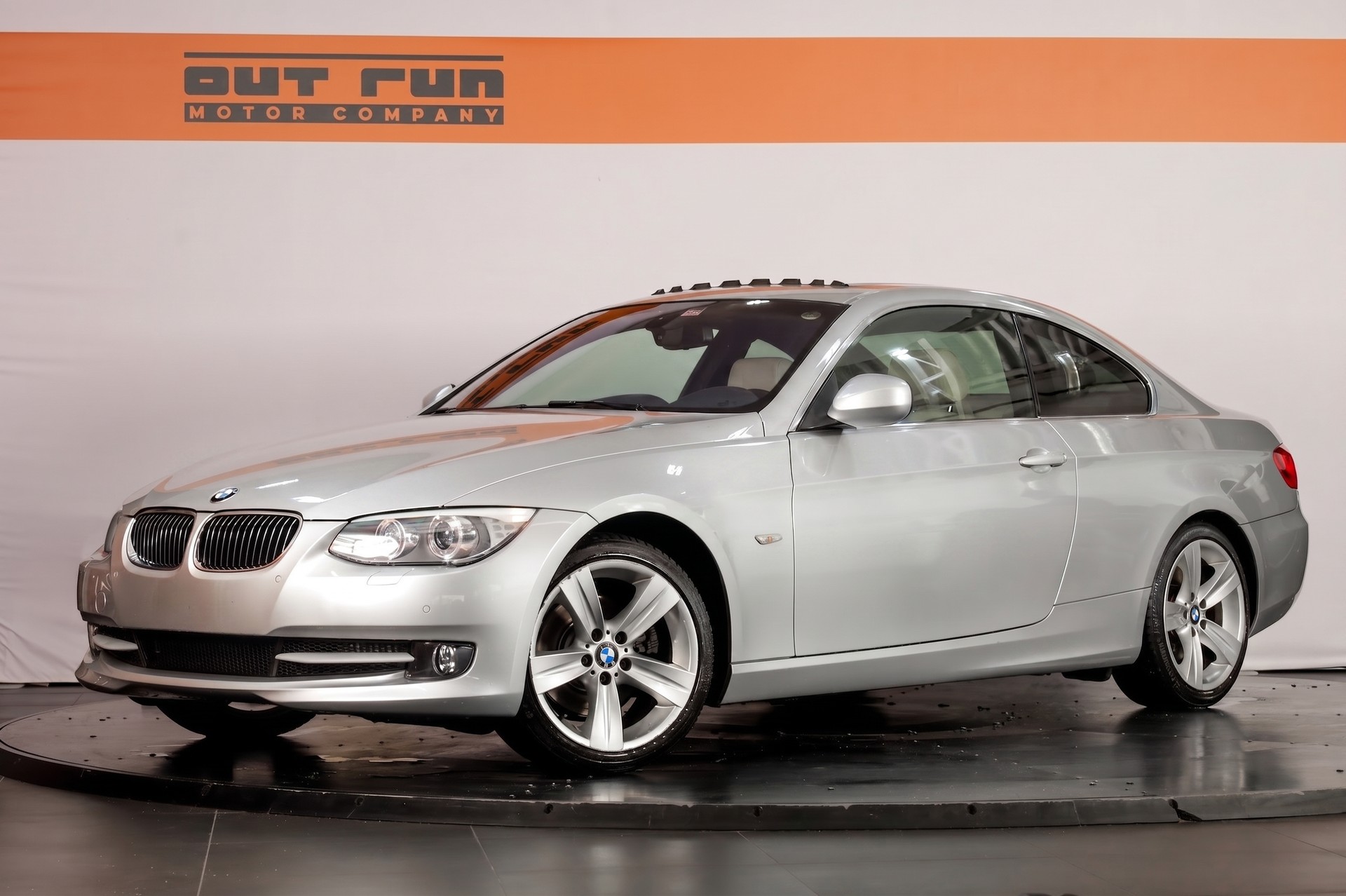 BMW 330d xDrive Coupé Steptronic-image-7