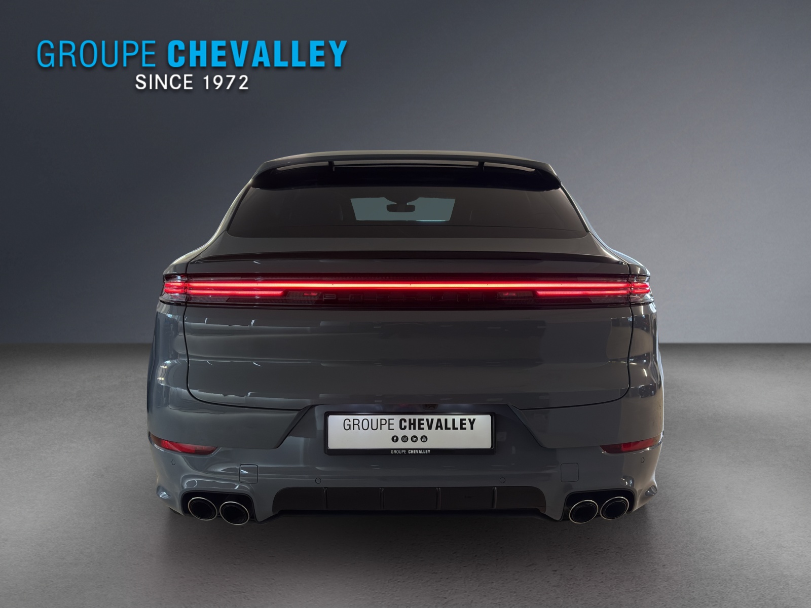 PORSCHE CayenneCoupé E-Hybrid Tip-image-4