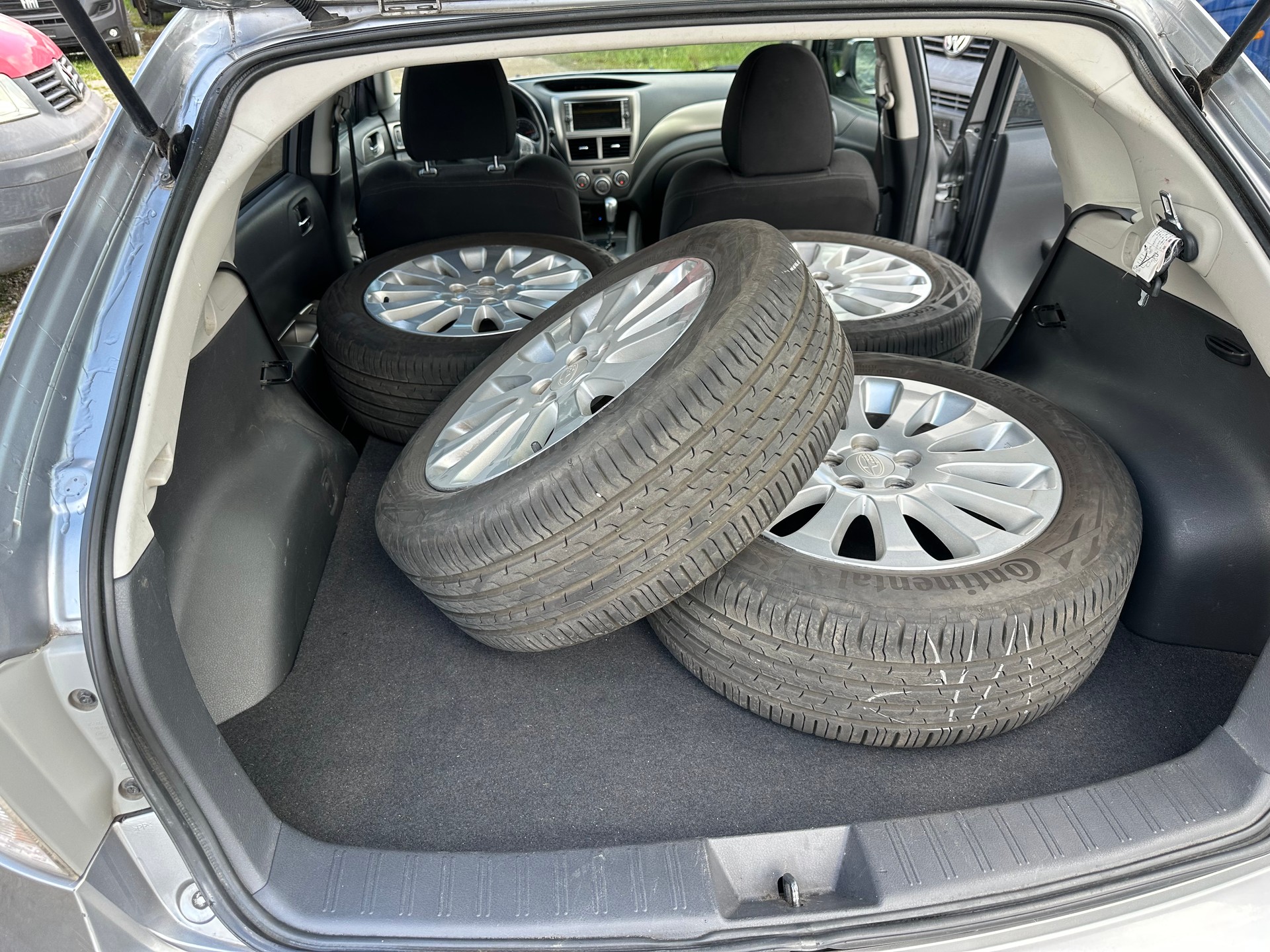 SUBARU Impreza 2.0R Comfort Automatic-image-5