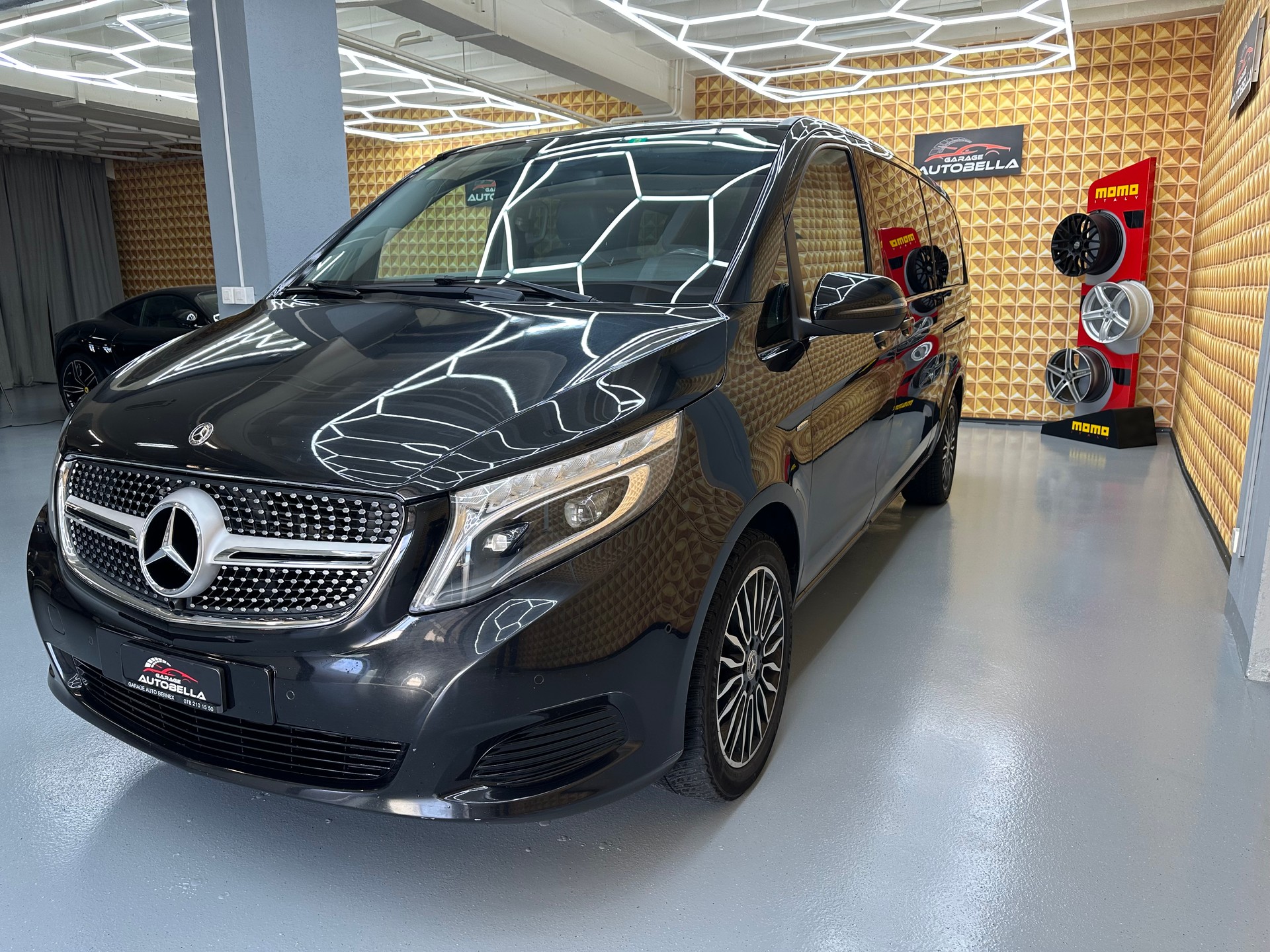 MERCEDES-BENZ V 220 d Avantgarde extralang 4Matic 7G-Tronic