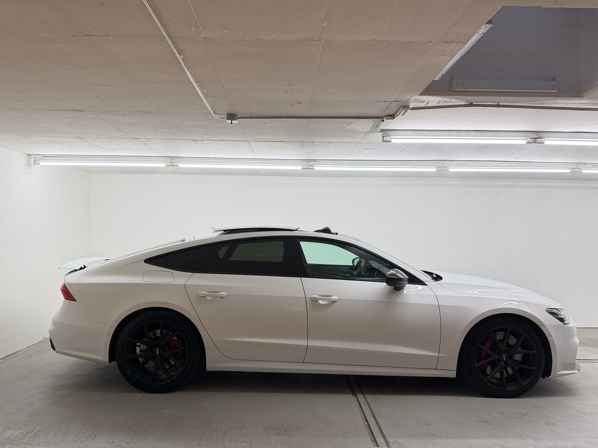 AUDI S7 Sportback TDI quattro S-tronic-showroom-element-2