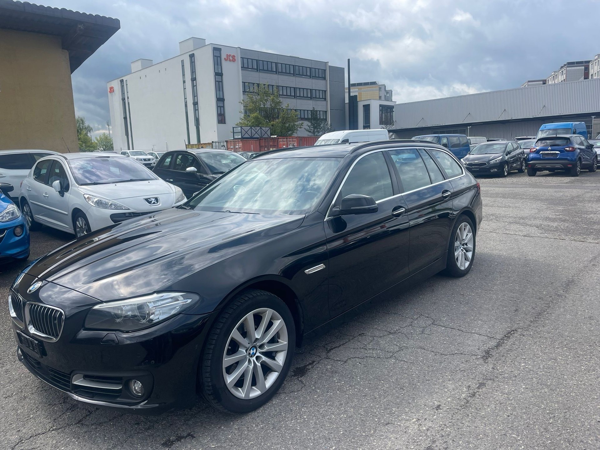 BMW 530d Touring xDrive Luxury Line Steptronic