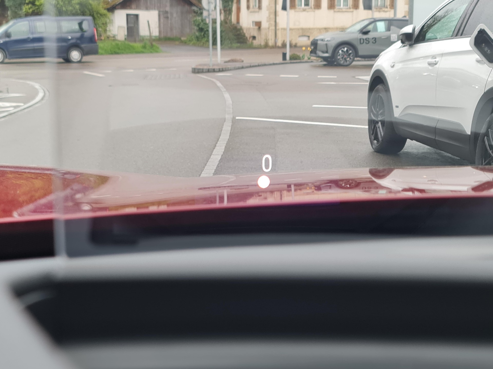 DS AUTOMOBILES 3 Crossback E-Tense Ligne Noire-image-12
