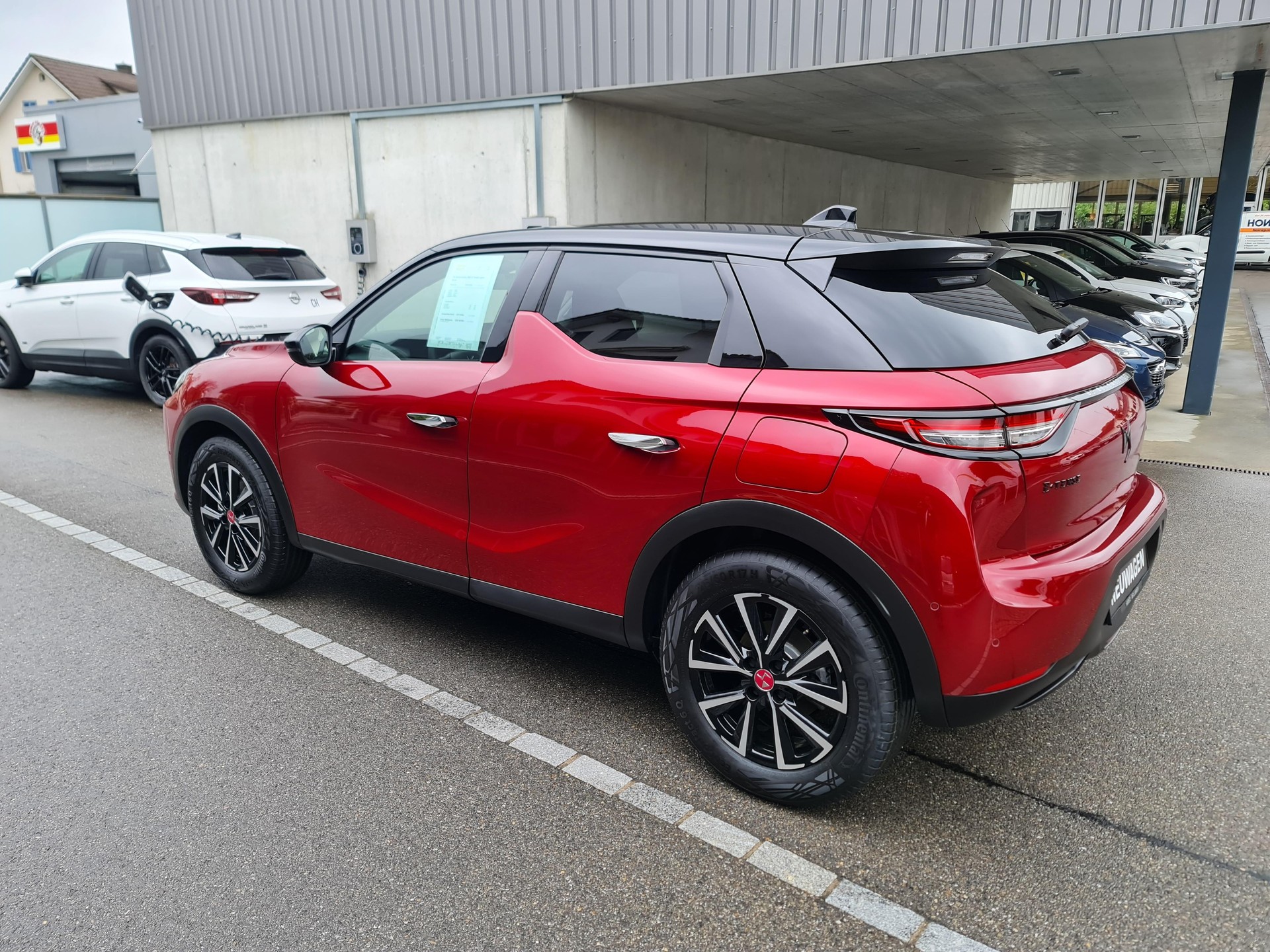 DS AUTOMOBILES 3 Crossback E-Tense Ligne Noire-image-26