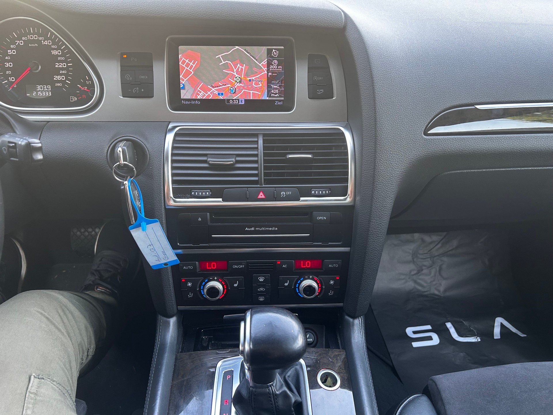 AUDI Q7 3.0 TDI addBlue quattro tiptronic-image-12