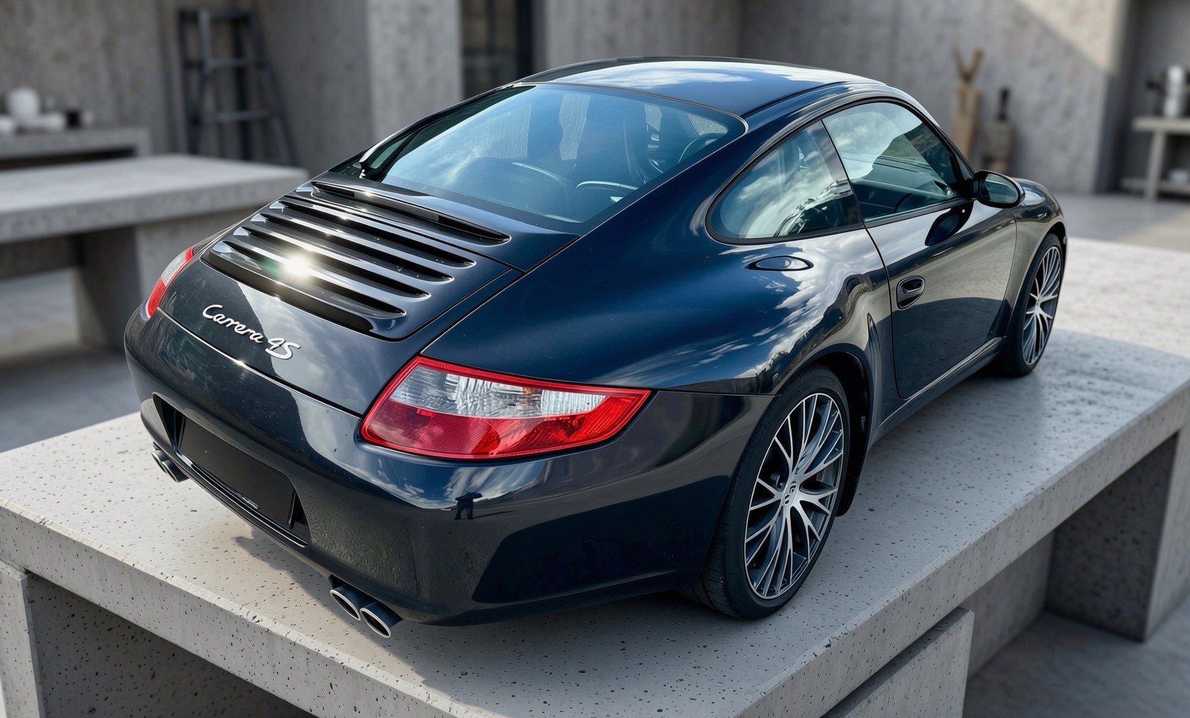 PORSCHE 911 Carrera 4S-image-1