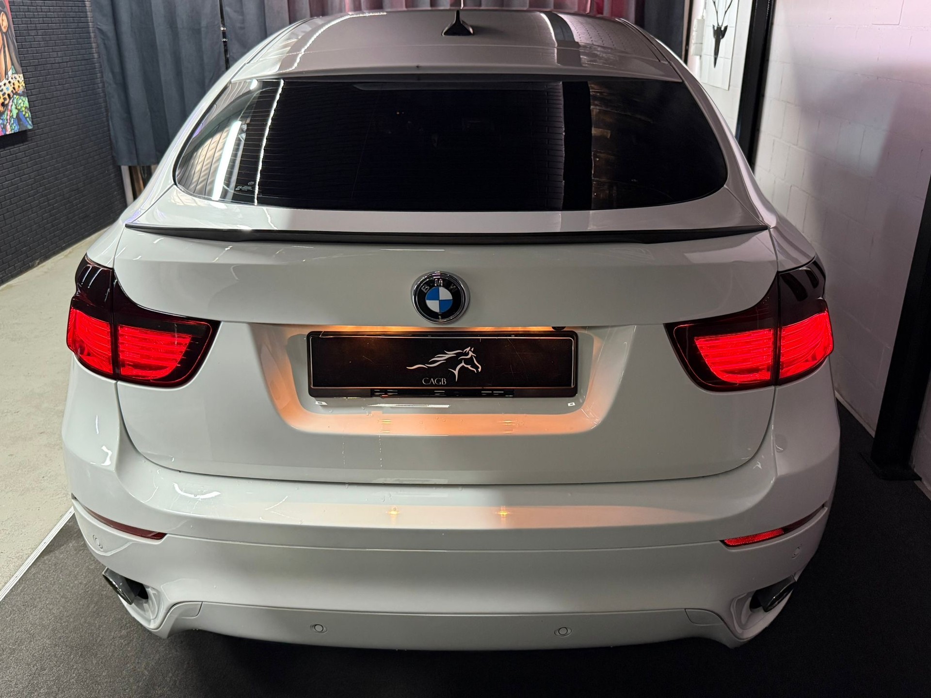 BMW X6 xDrive 40d Steptronic / Wunderschöne Konfiguration-image-6