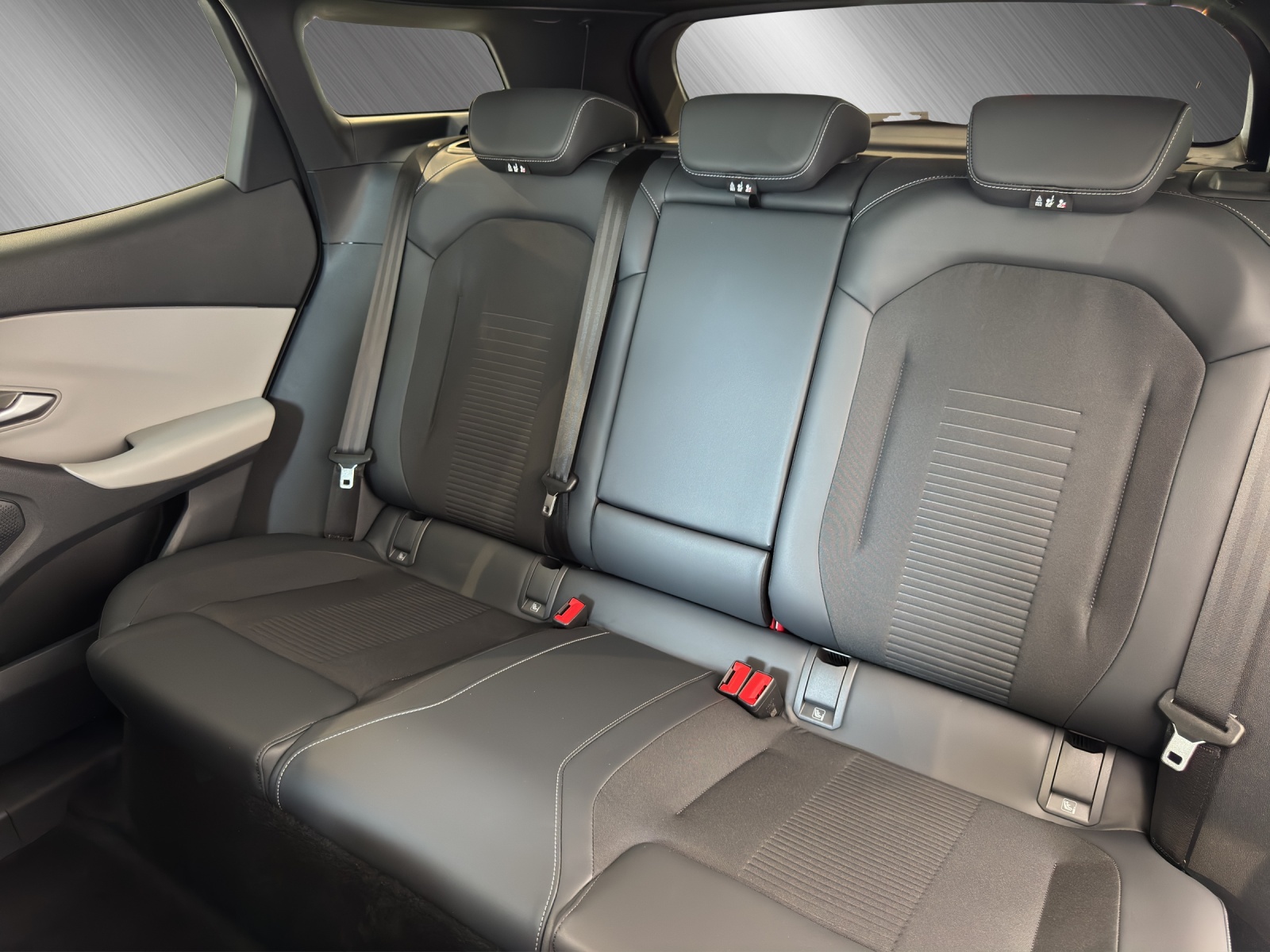 FORD Explorer Extended Range Premium 4x4-image-11