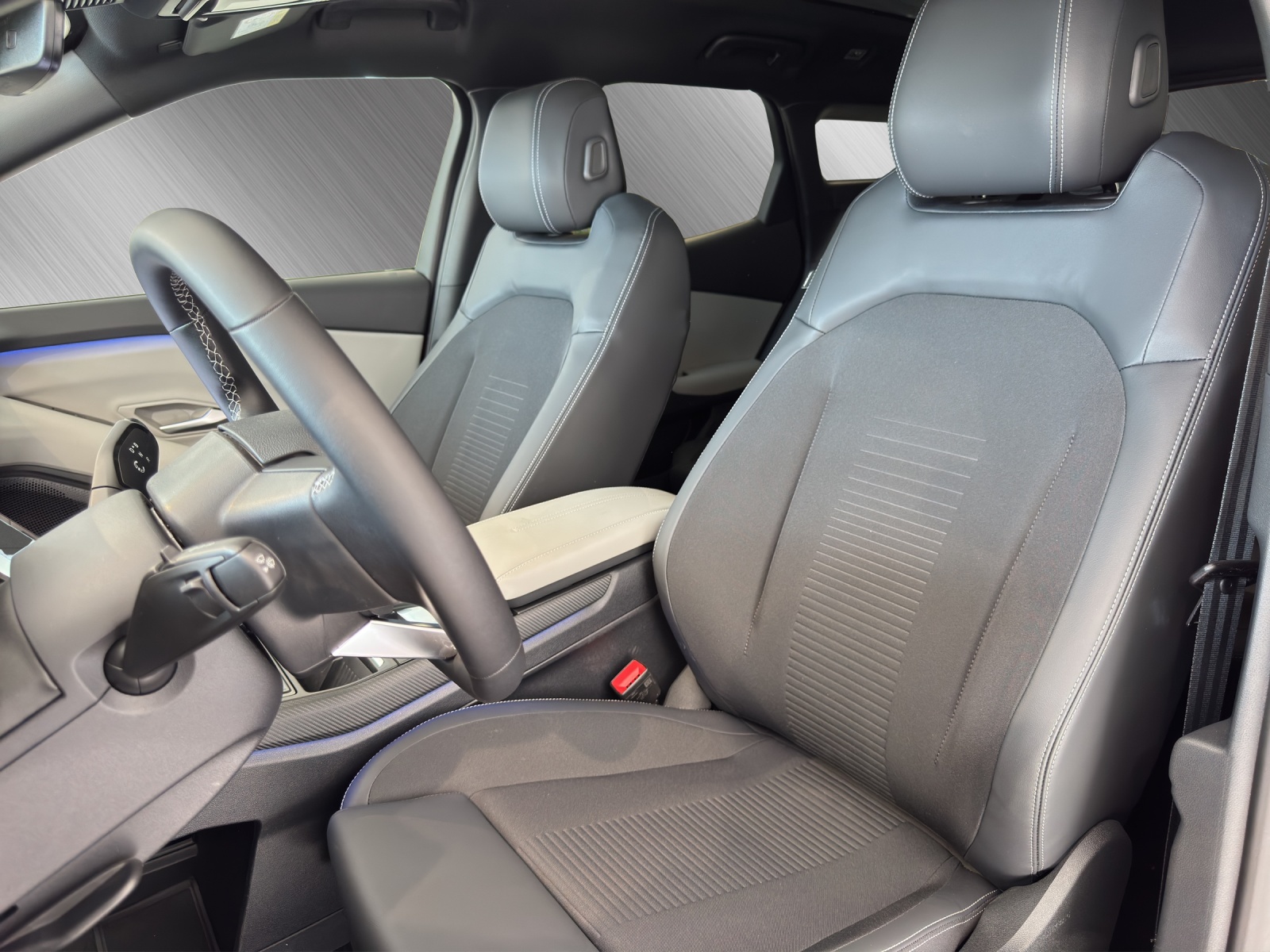 FORD Explorer Extended Range Premium 4x4-image-10