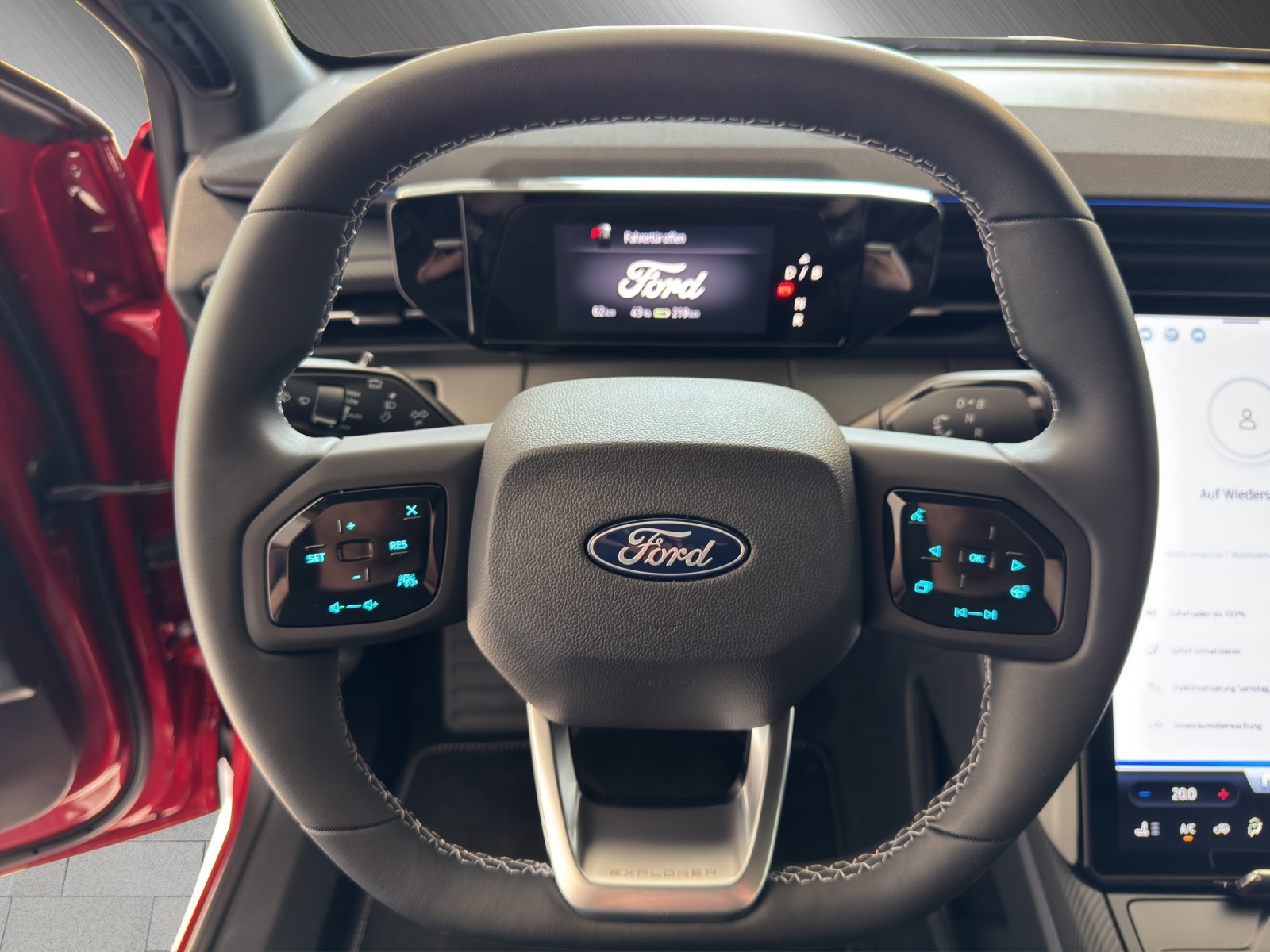 FORD Explorer Extended Range Premium 4x4-image-9
