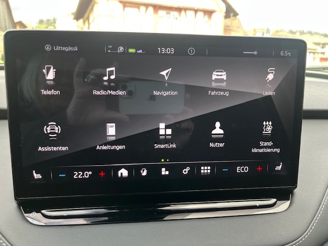 SKODA Enyaq iV 80x SportLine - SoH 92%-image-6