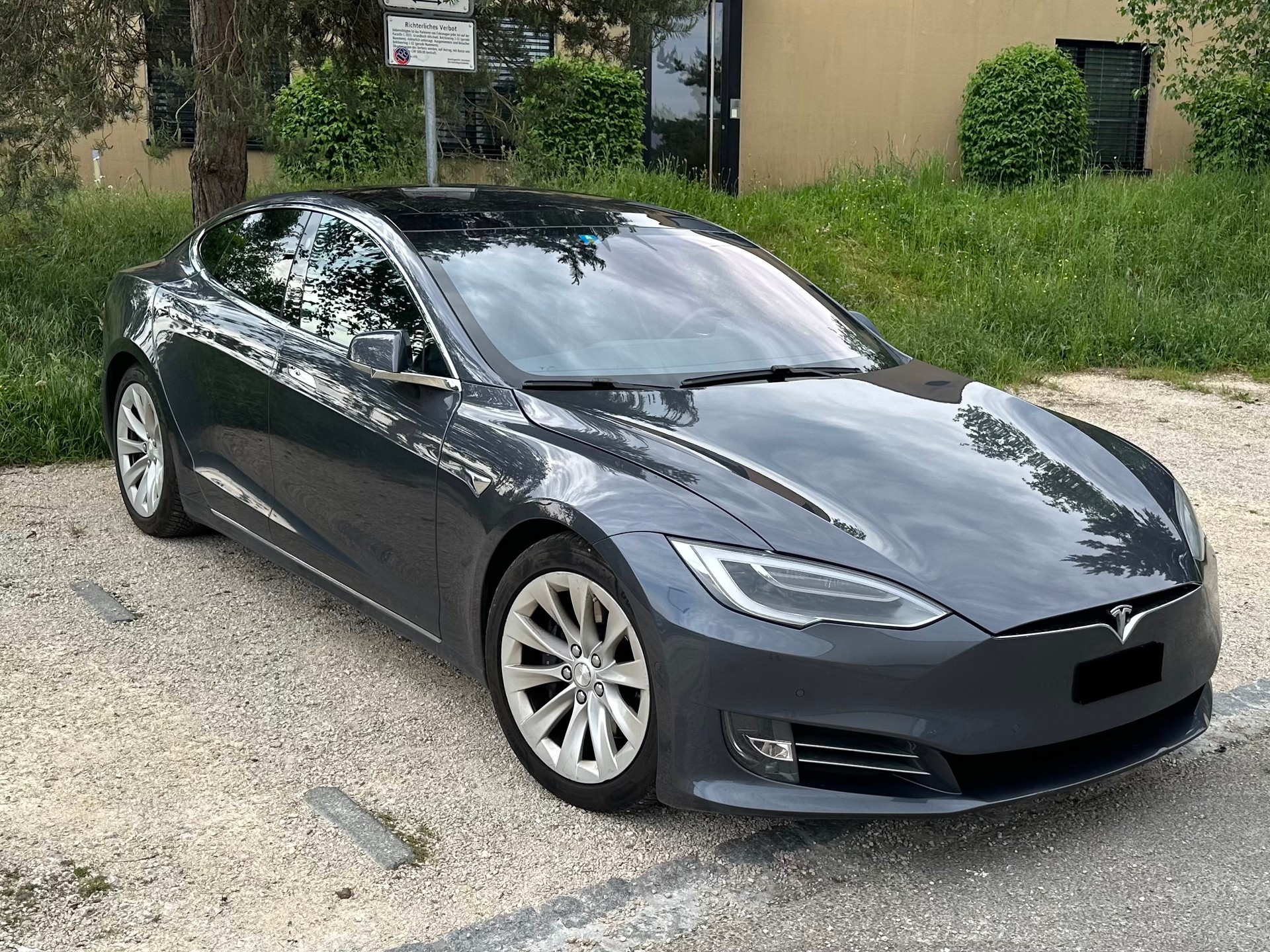 TESLA Model S 90 D-image-0