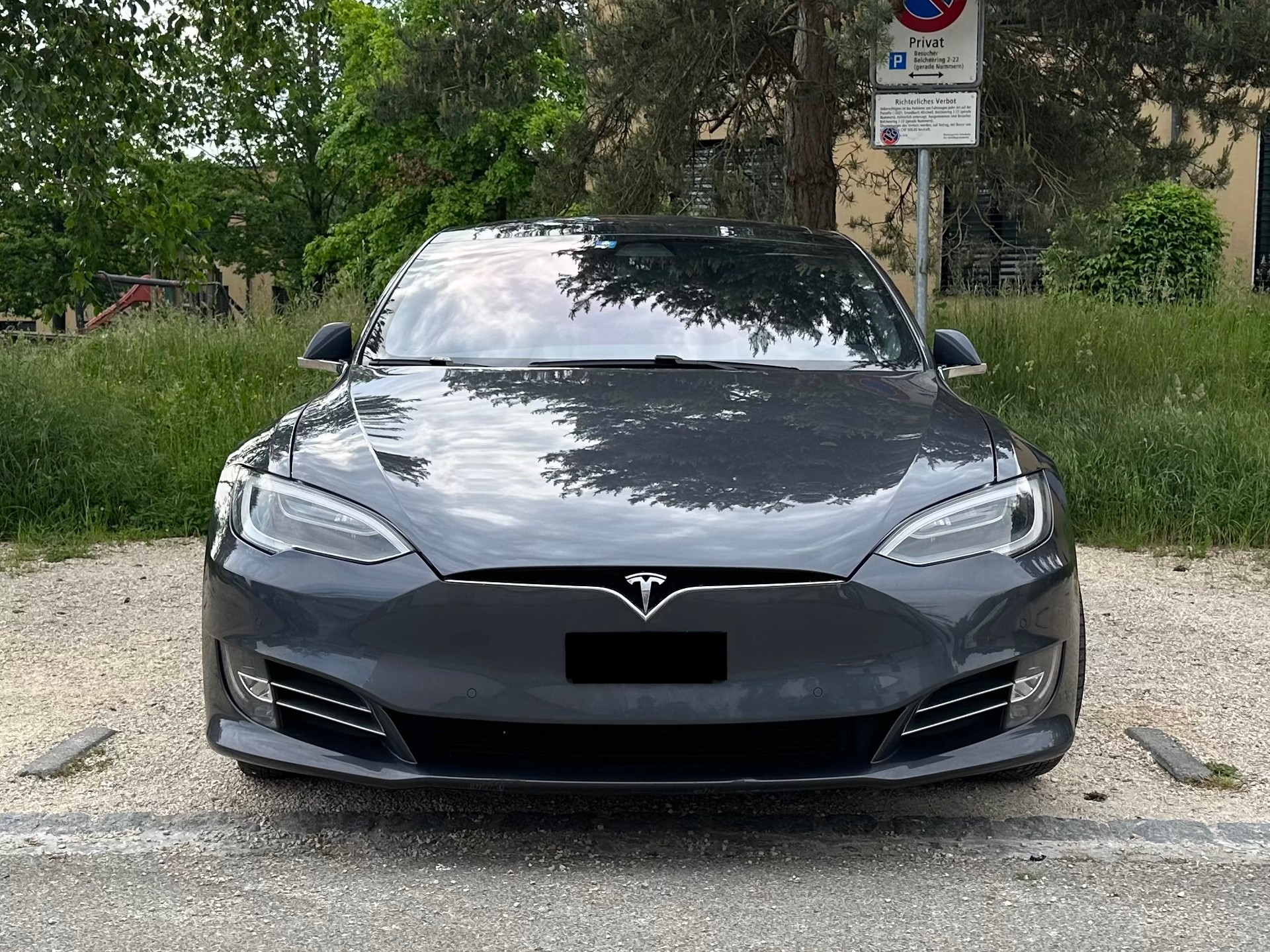 TESLA Model S 90 D-image-6