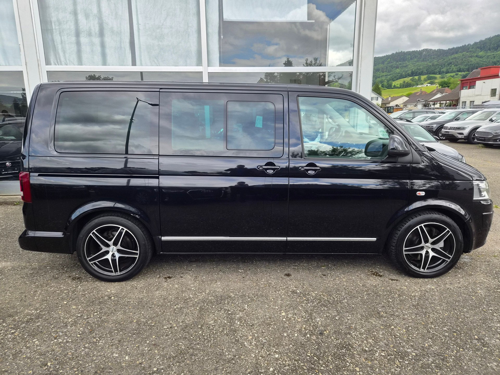 VW T5 Multivan 2.0 Bi-TDI CR HL Last Ed. 40Motion DSG 7 Sitzplätze-image-6