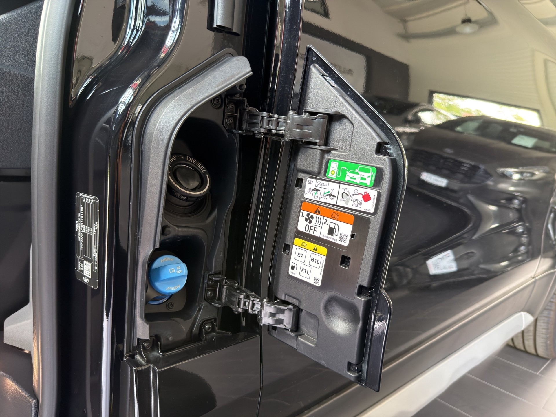 FORD Tourneo Bus 320 L2H1 Active Automat-image-15