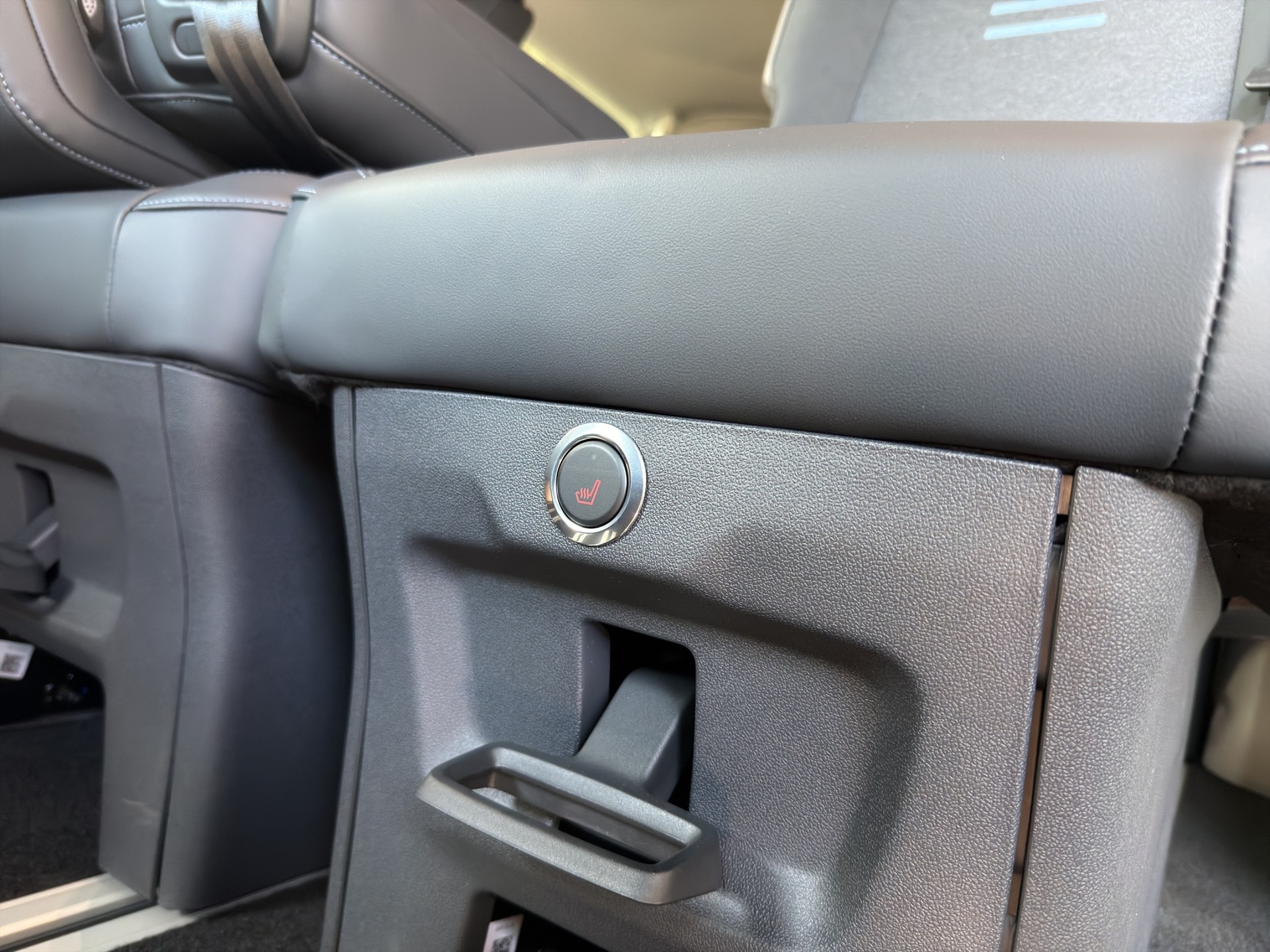 FORD Tourneo Bus 320 L2H1 Active Automat-image-18