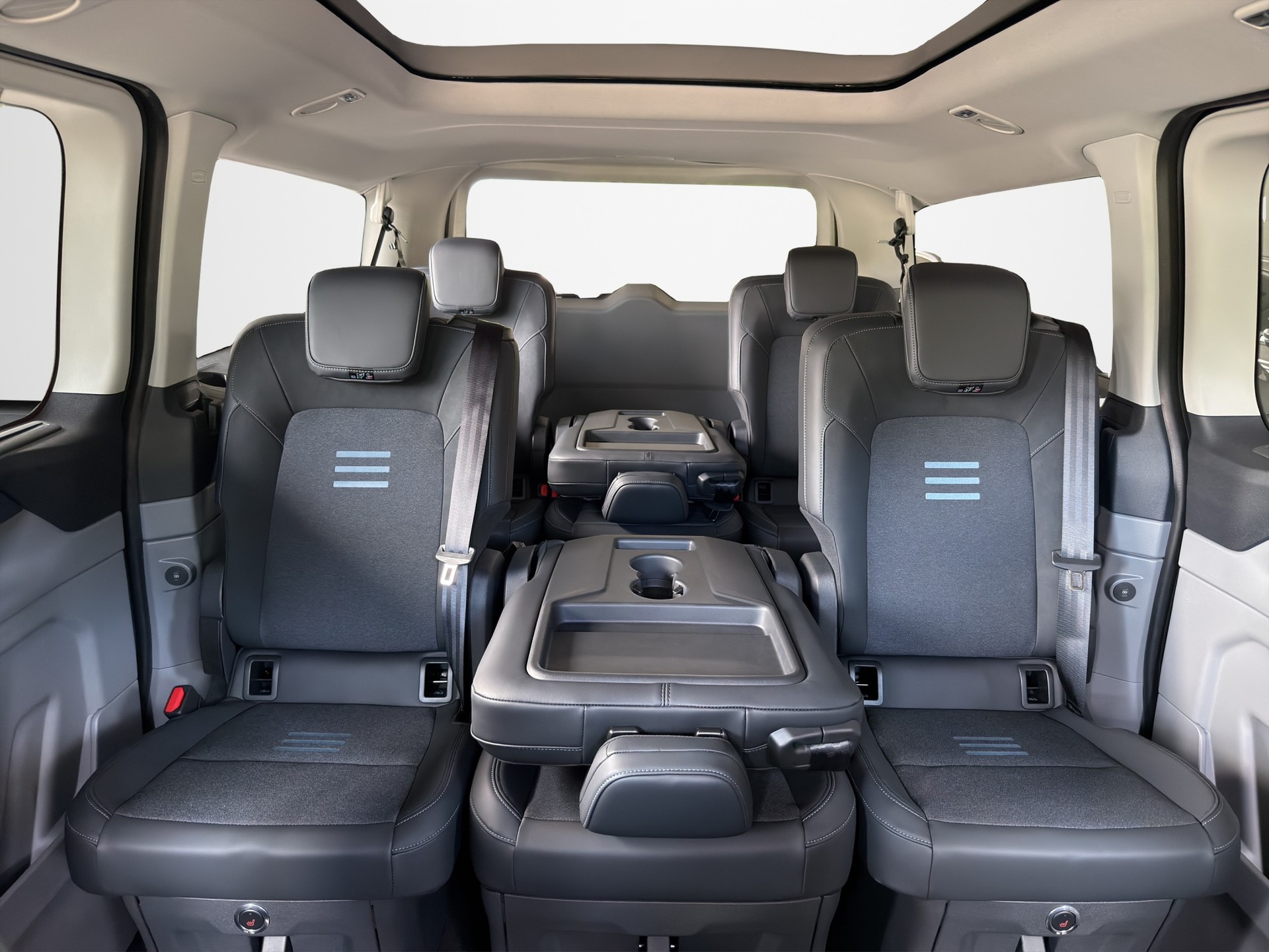 FORD Tourneo Bus 320 L2H1 Active Automat-image-9