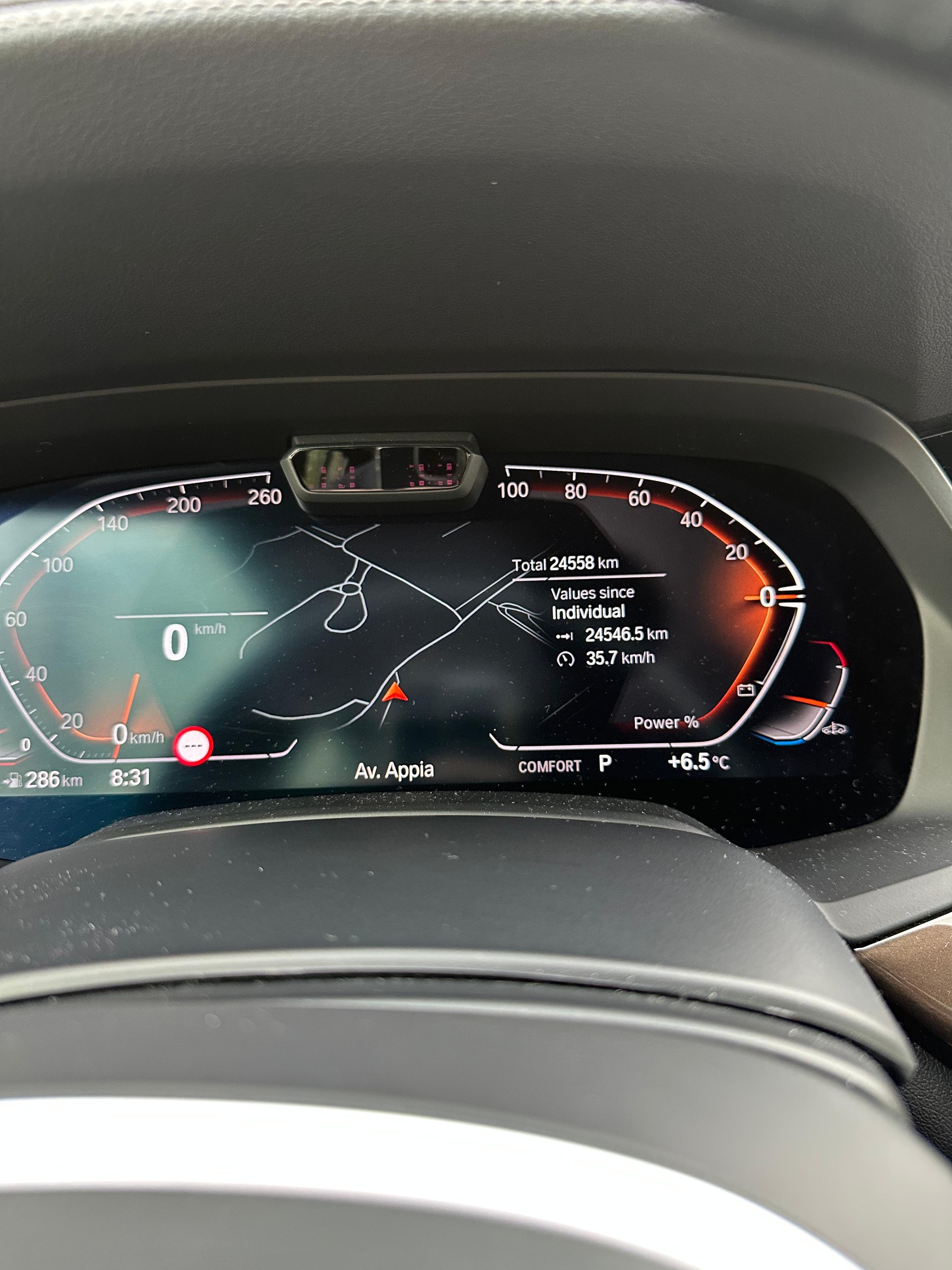 BMW 40i xDrive-image-5