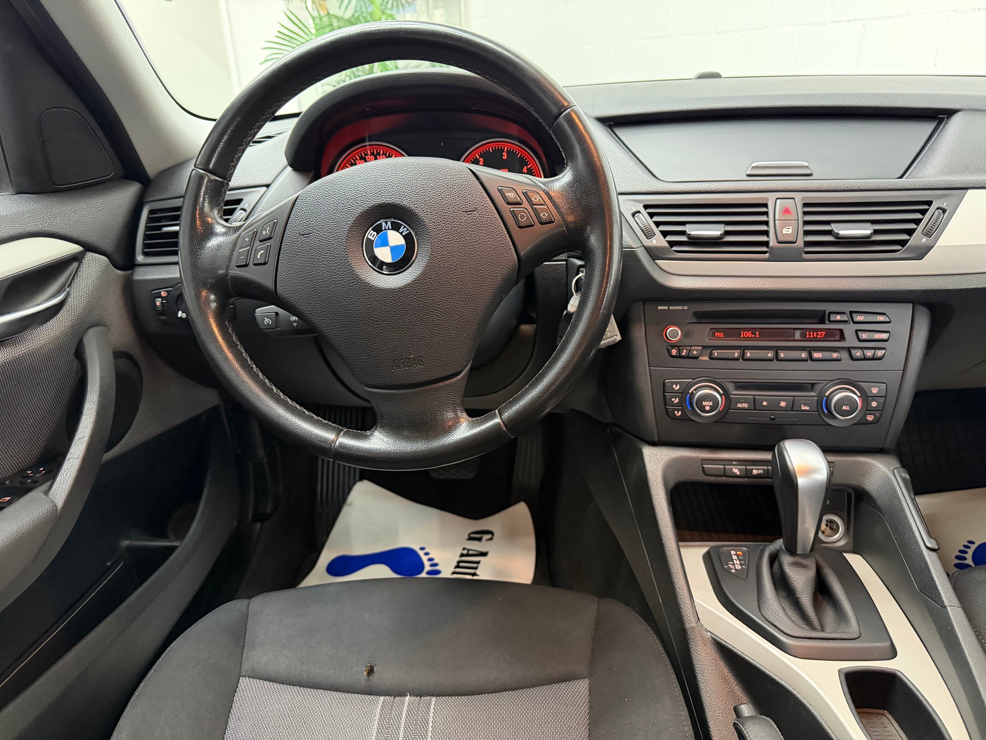 BMW X1 xDrive 18d Steptronic⭐️-image-10