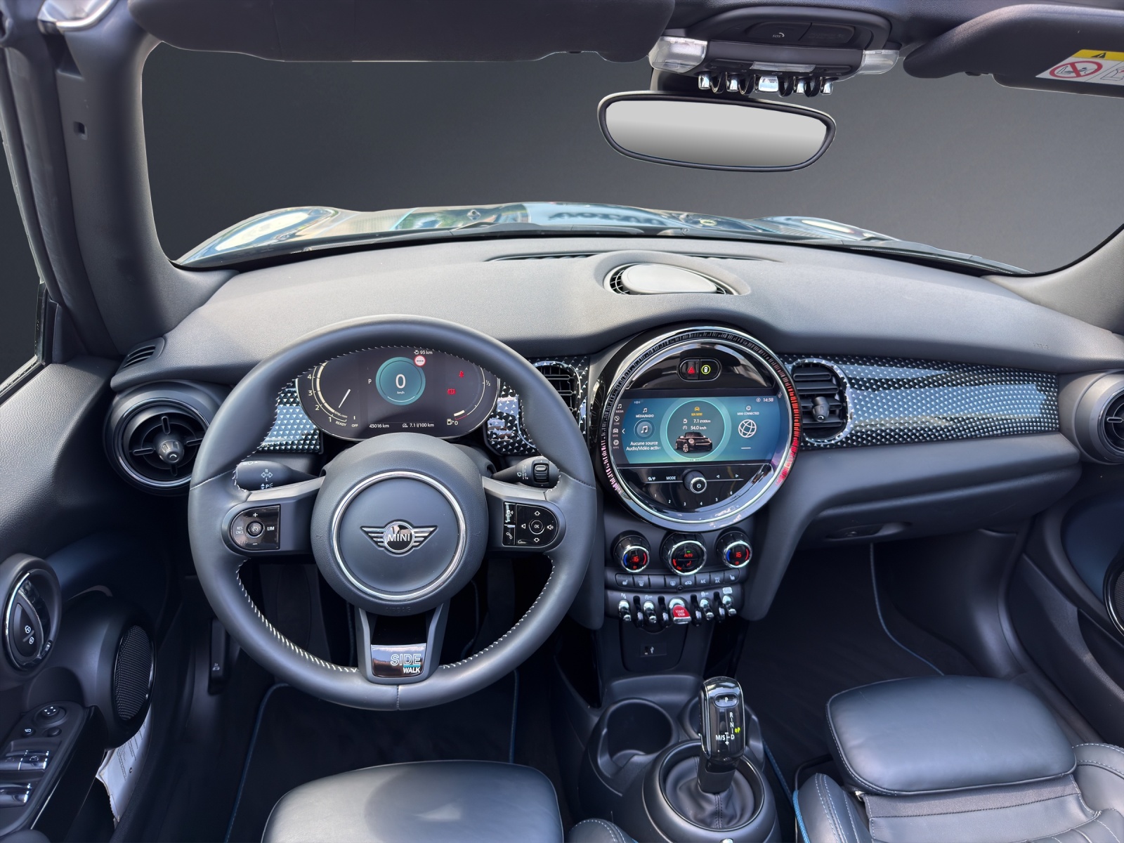 MINI Cooper Cabriolet Sidewalk Edition DKG-image-8