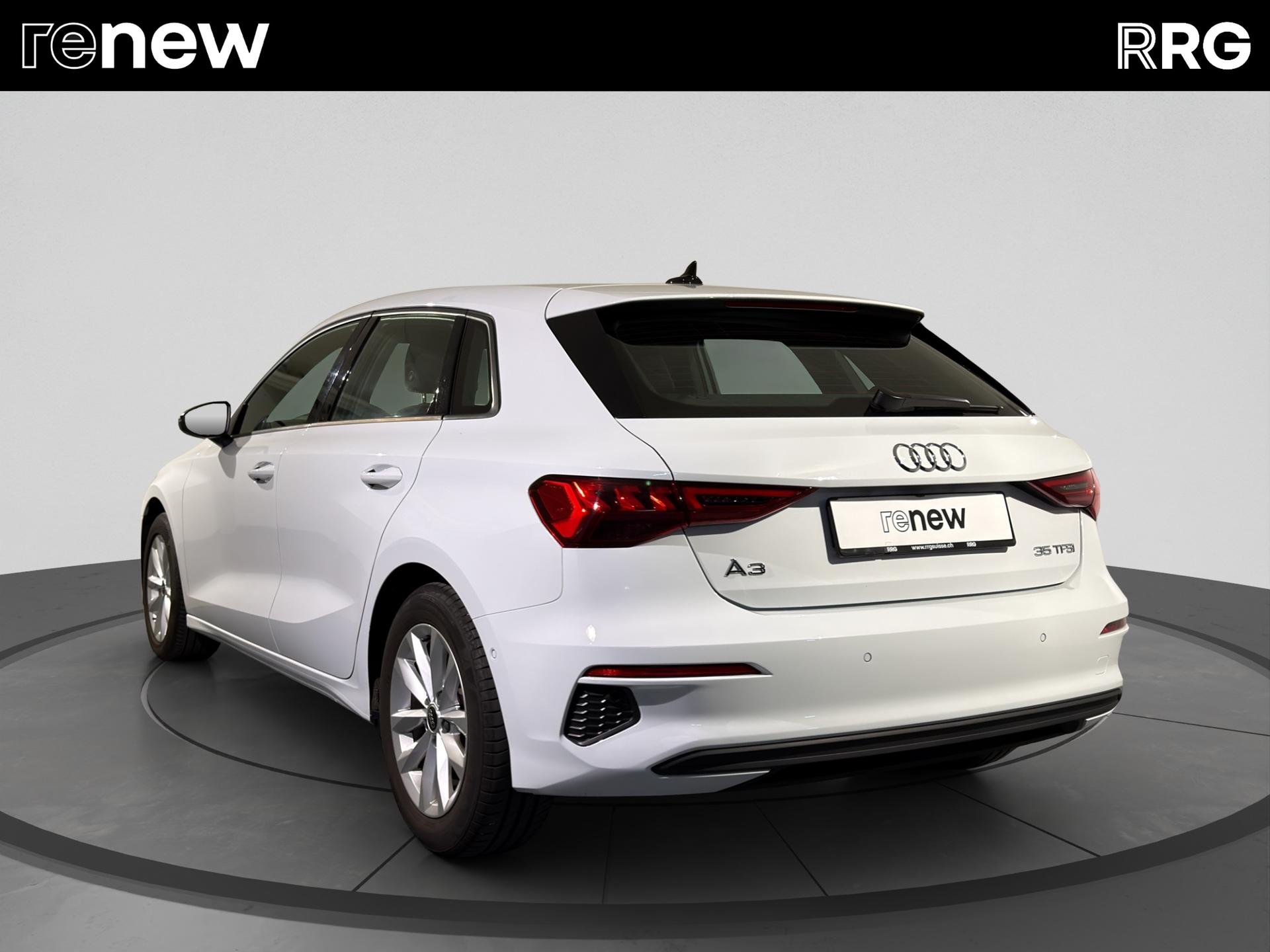 AUDI A3 Sportback 35 TFSI Attraction-image-4