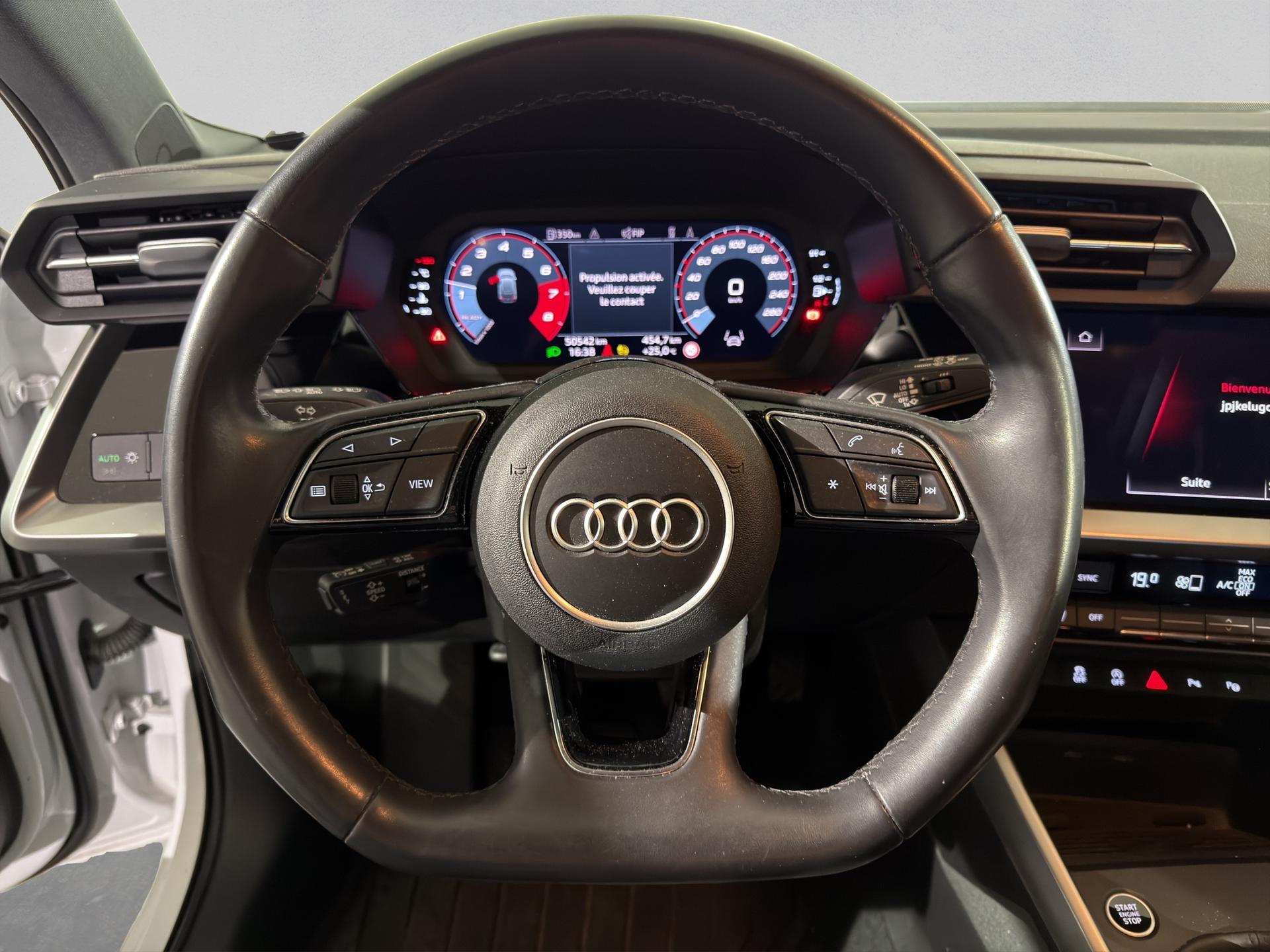 AUDI A3 Sportback 35 TFSI Attraction-image-9