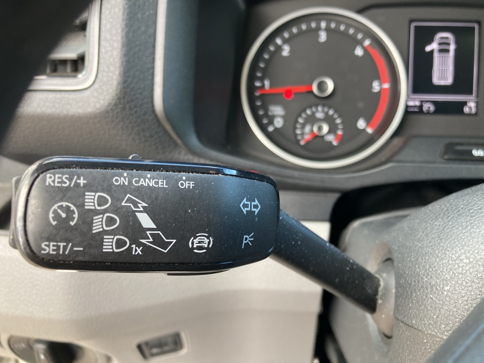 VW Crafter 35 2.0 TDI Entry L3 A-image-15
