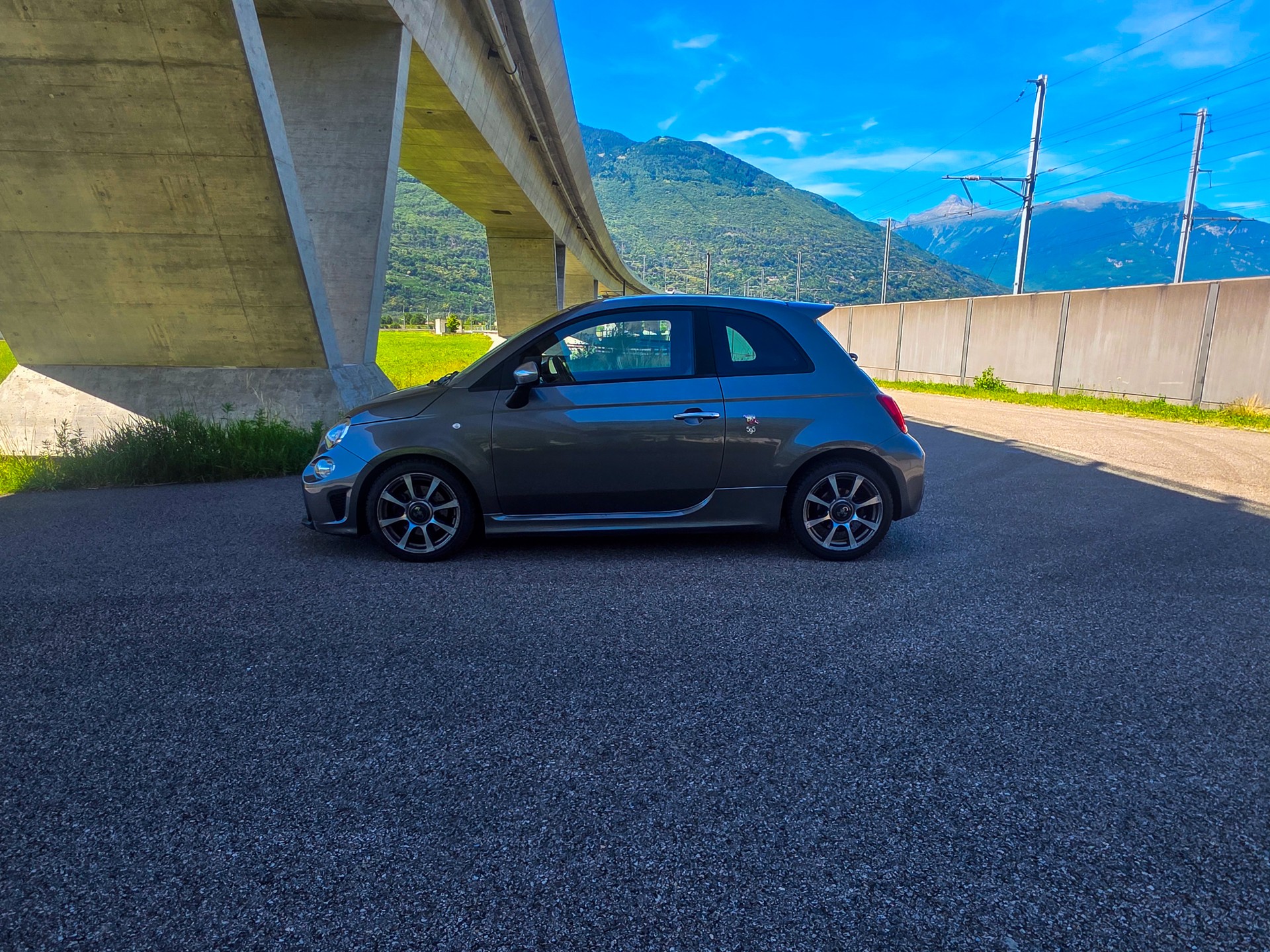 FIAT 595 1.4 16V Turbo Abarth Turismo-image-2