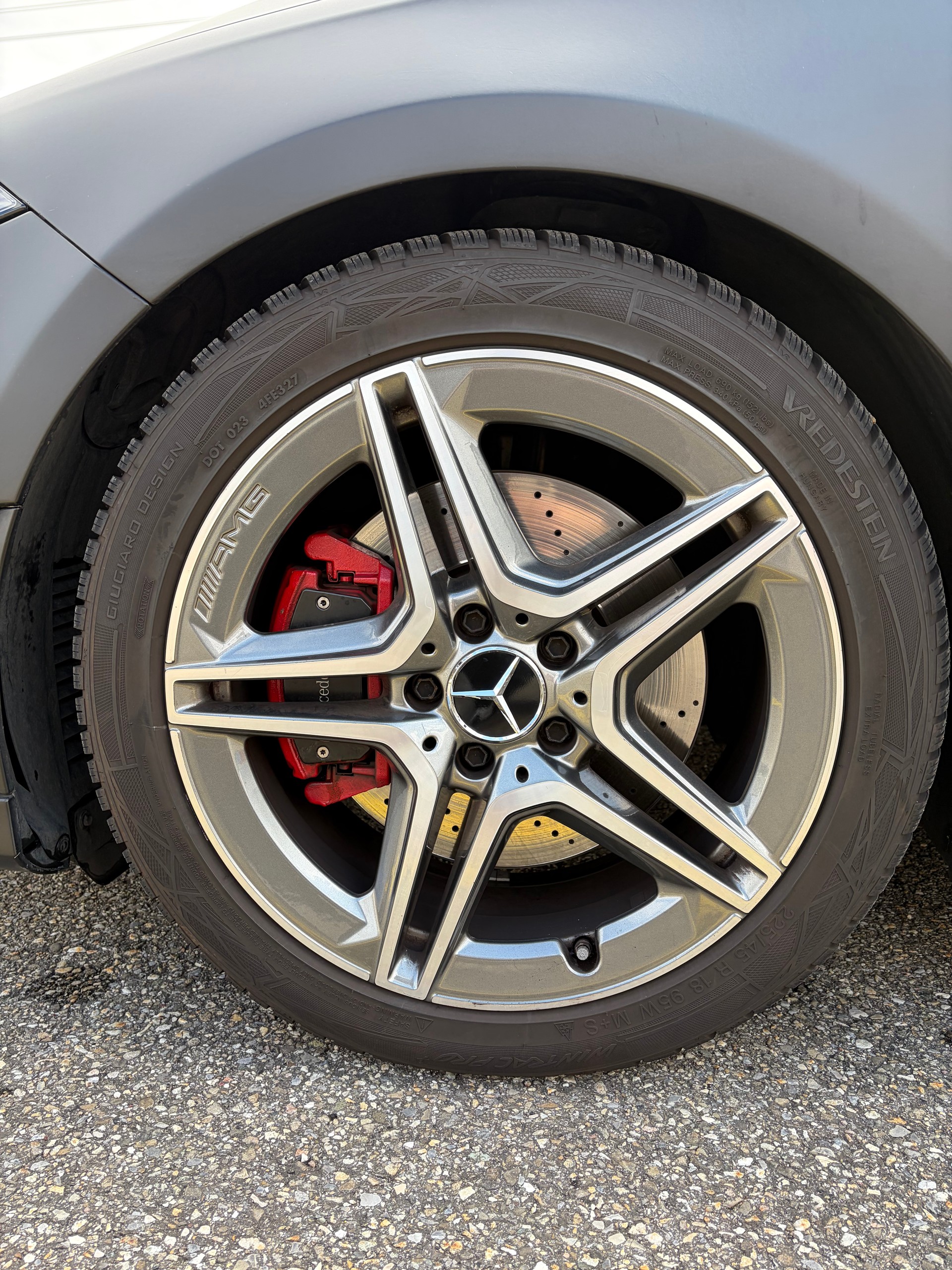 MERCEDES-BENZ A 220 AMG Line-image-8