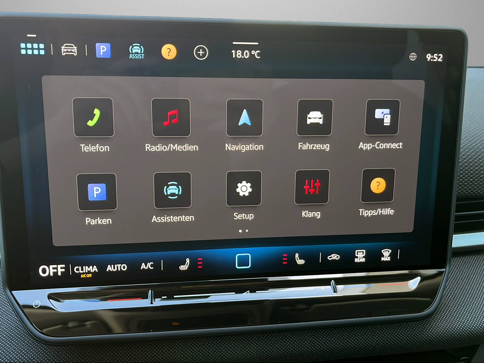 VW T-Roc 1.5 eTSI mHEV Life DSG-image-10