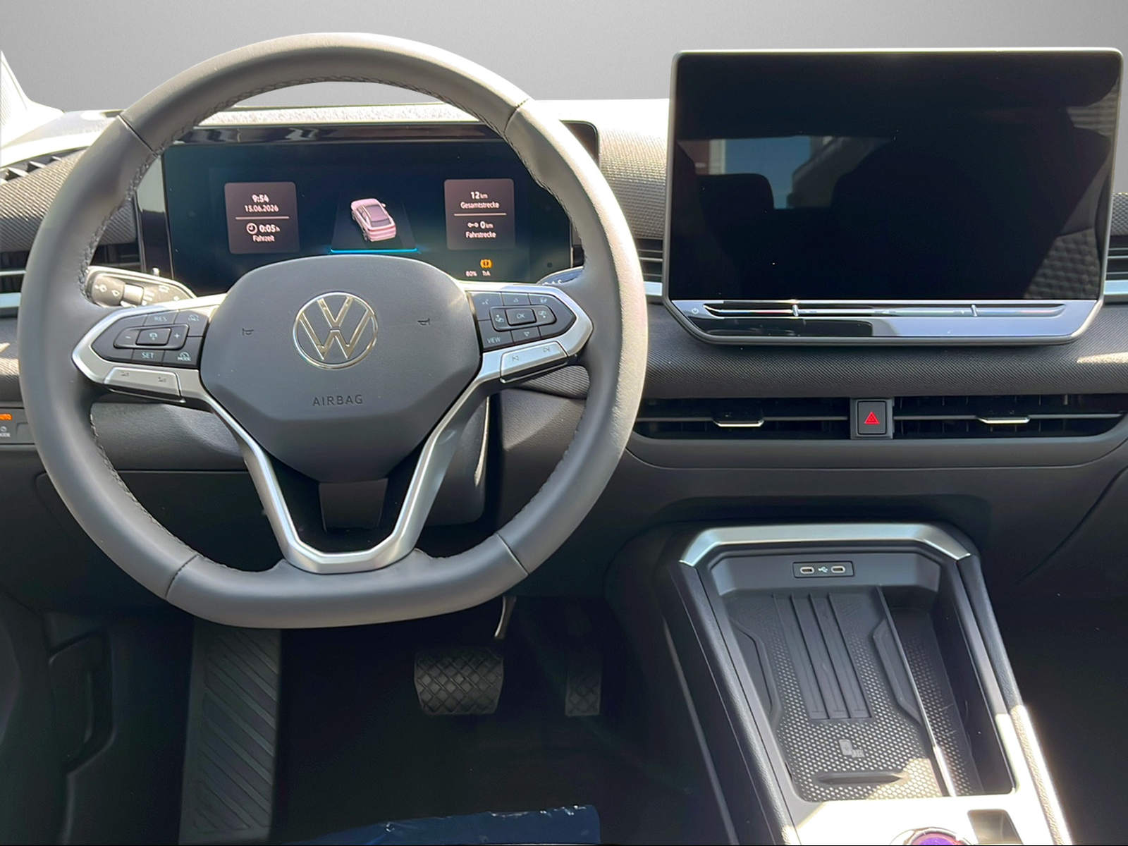 VW T-Roc 1.5 eTSI mHEV Life DSG-image-9