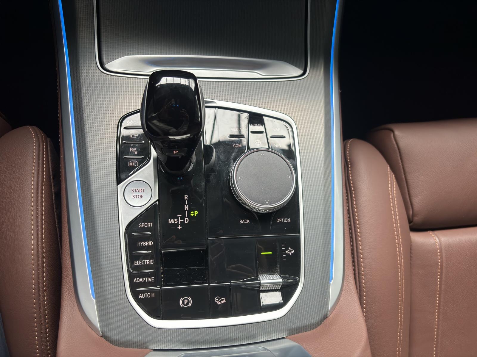 BMW X5 45e xDrive SAG-image-7