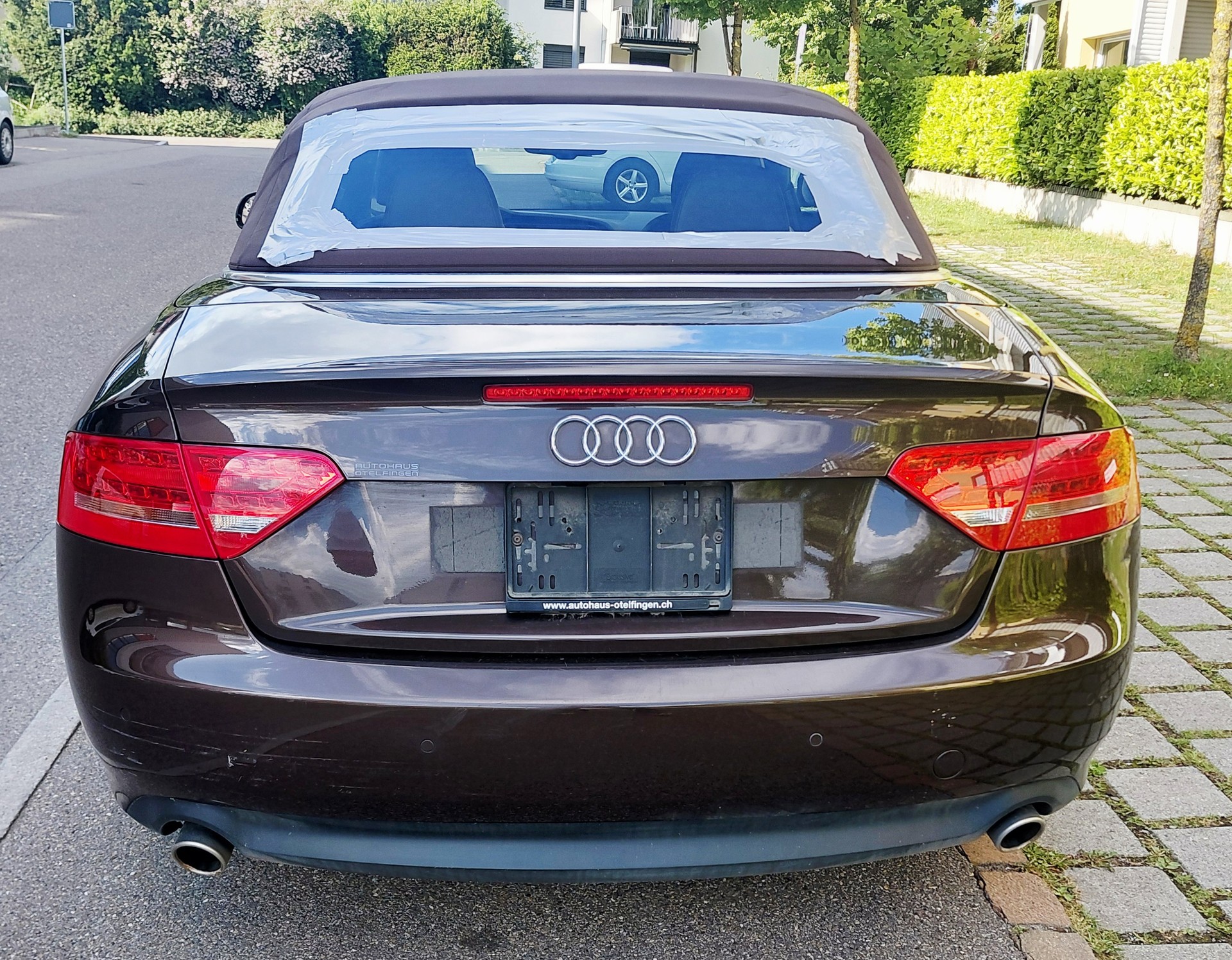 AUDI A5 Cabriolet 3.0 TDI quattro S-tronic-image-5