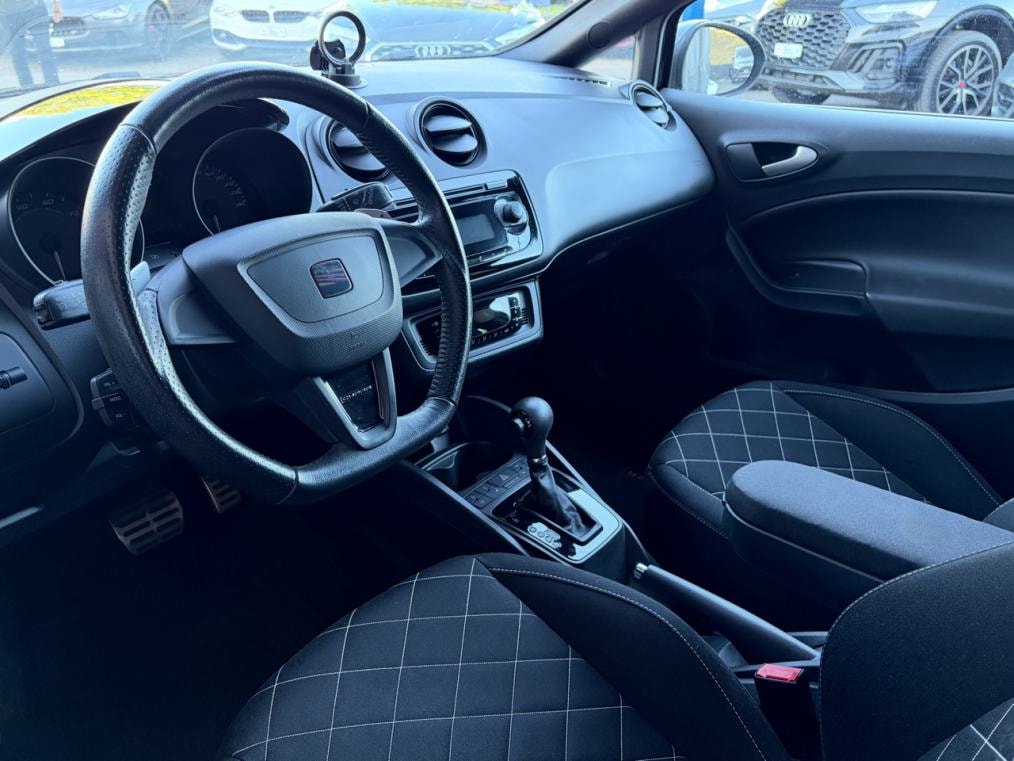 SEAT Ibiza SC 1.4 TSI Cupra DSG-image-3