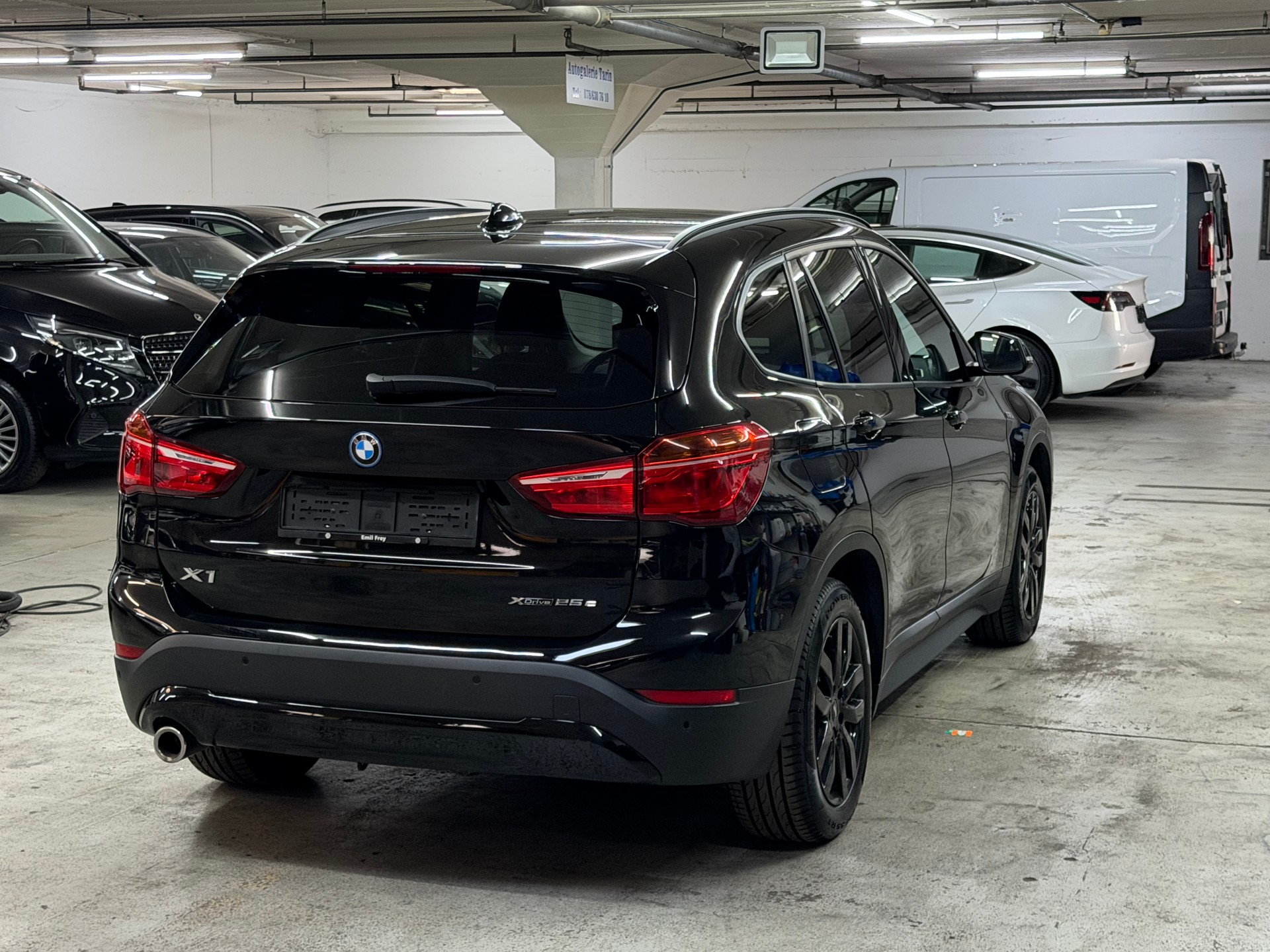 BMW X1 xDrive 25e Steptronic-image-12