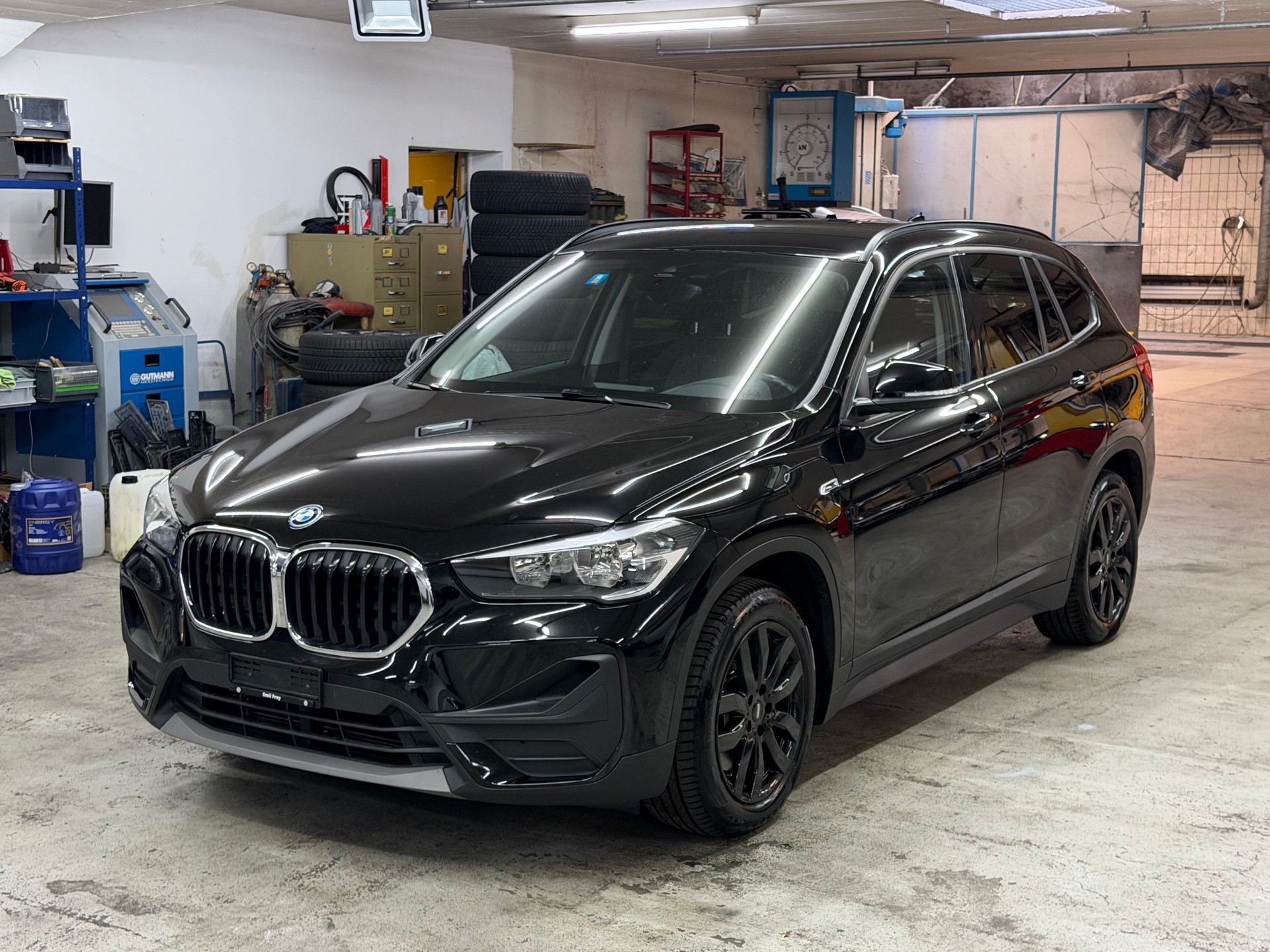 BMW X1 xDrive 25e Steptronic-image-15