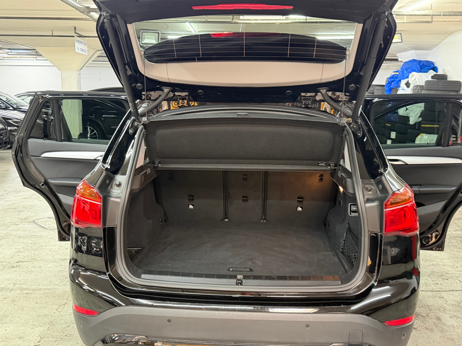 BMW X1 xDrive 25e Steptronic-image-11
