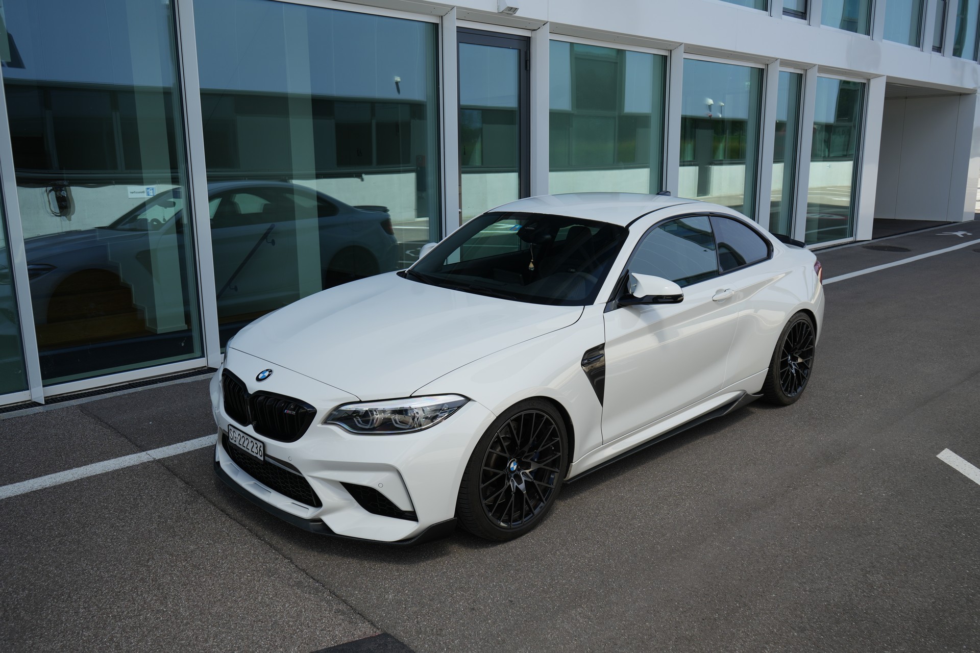 BMW M2 Competition-image-1
