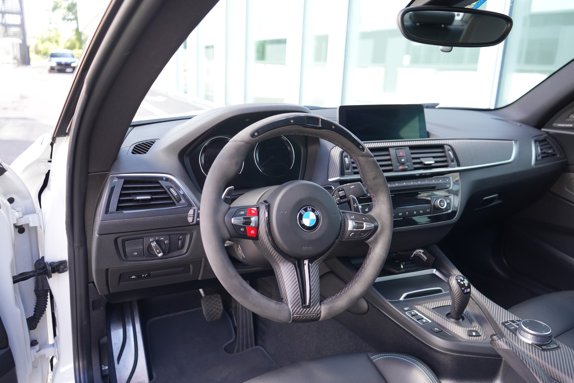 BMW M2 Competition-image-4